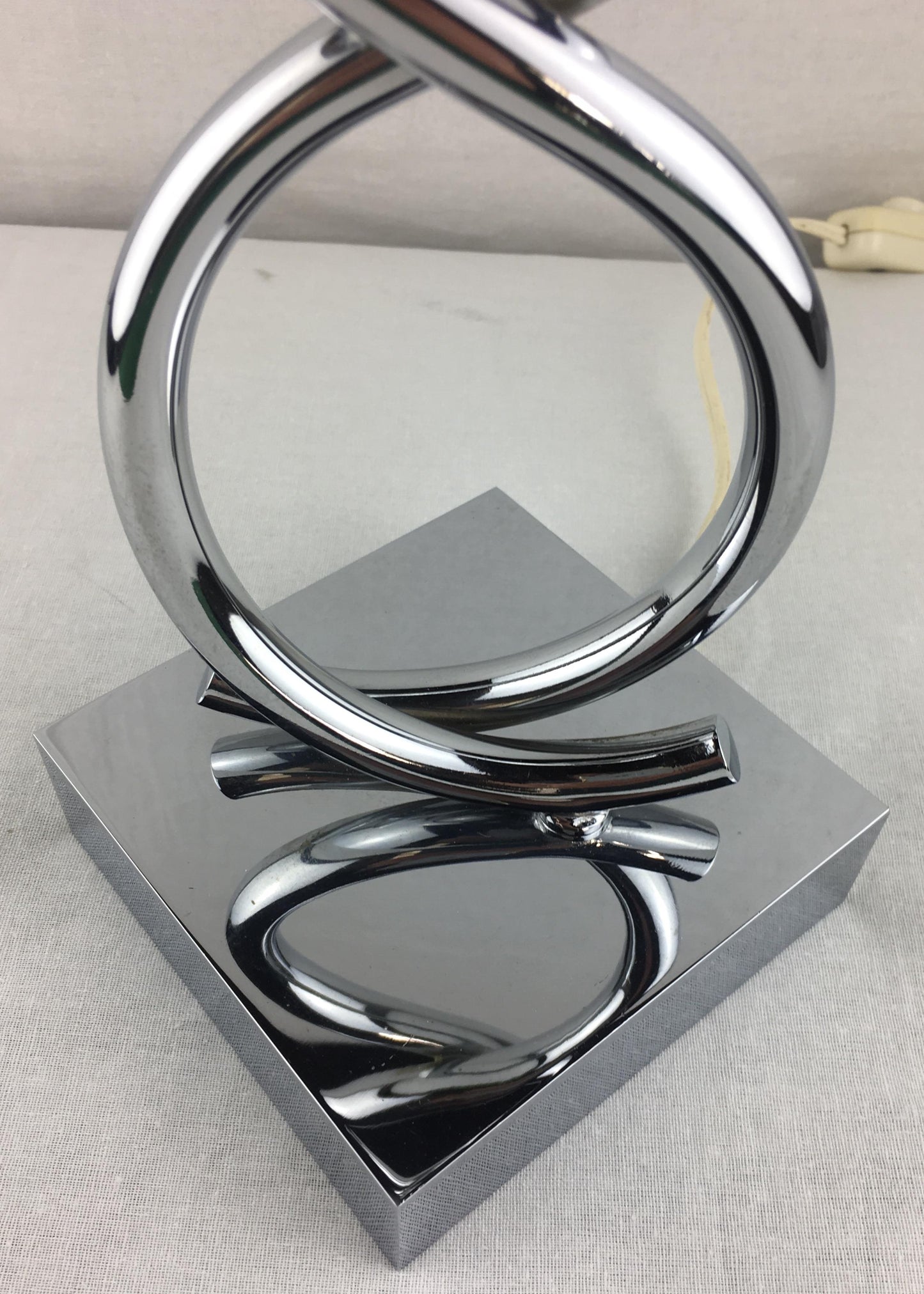 Chrome Table Lamp — detail 6