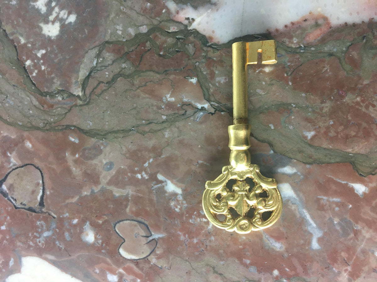 18th Century Louis XV Style Ormolu Mounted Bronze Bombe Commode, Stamped — detail 8