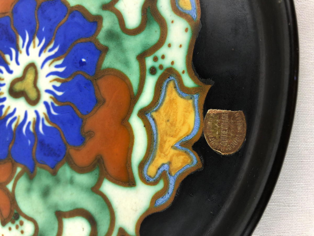 Gouda Pottery Art Nouveau Decorative Plate/Dish, Holland — detail 5