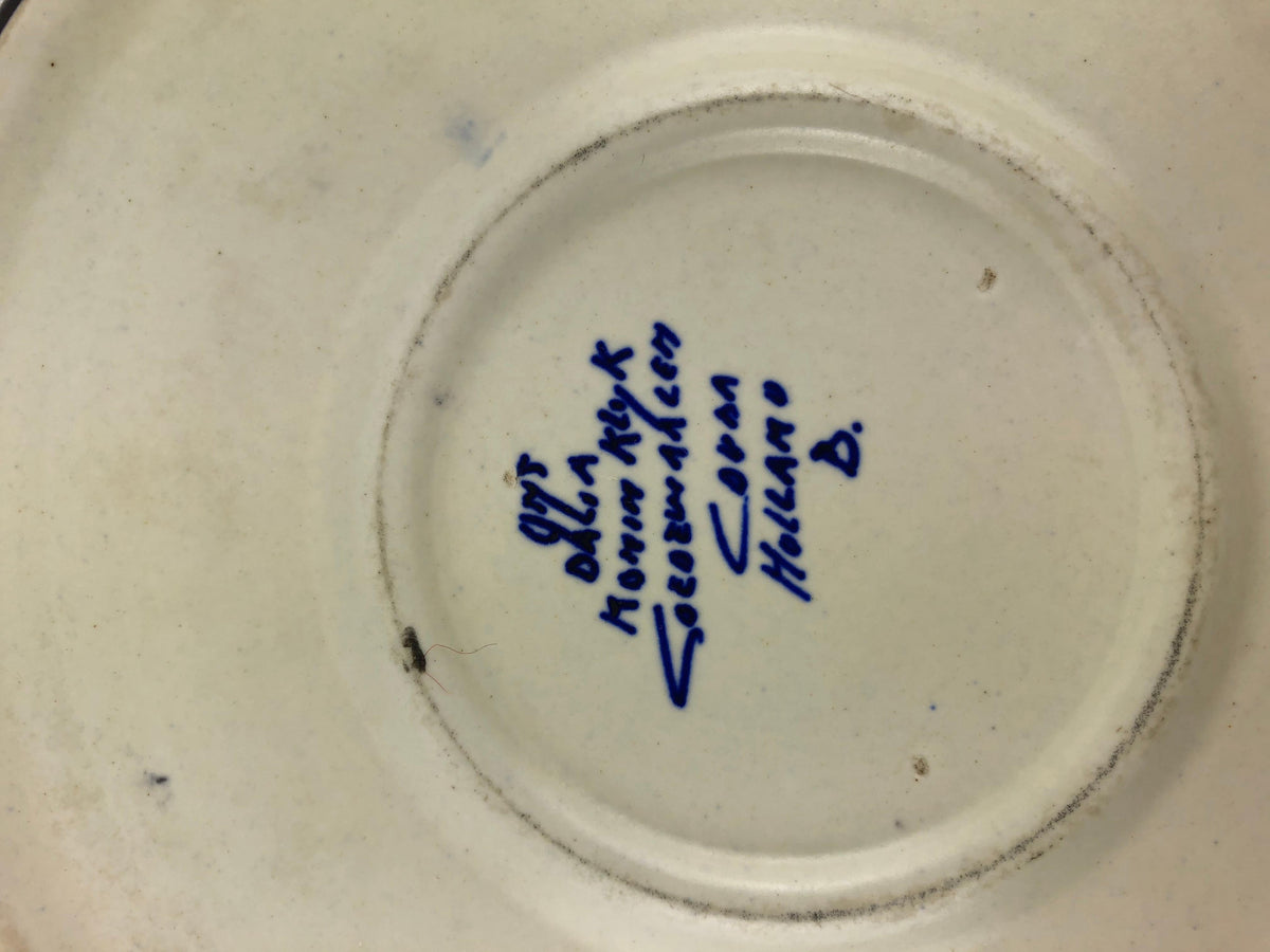 Gouda Pottery Art Nouveau Decorative Plate/Dish, Holland — detail 7
