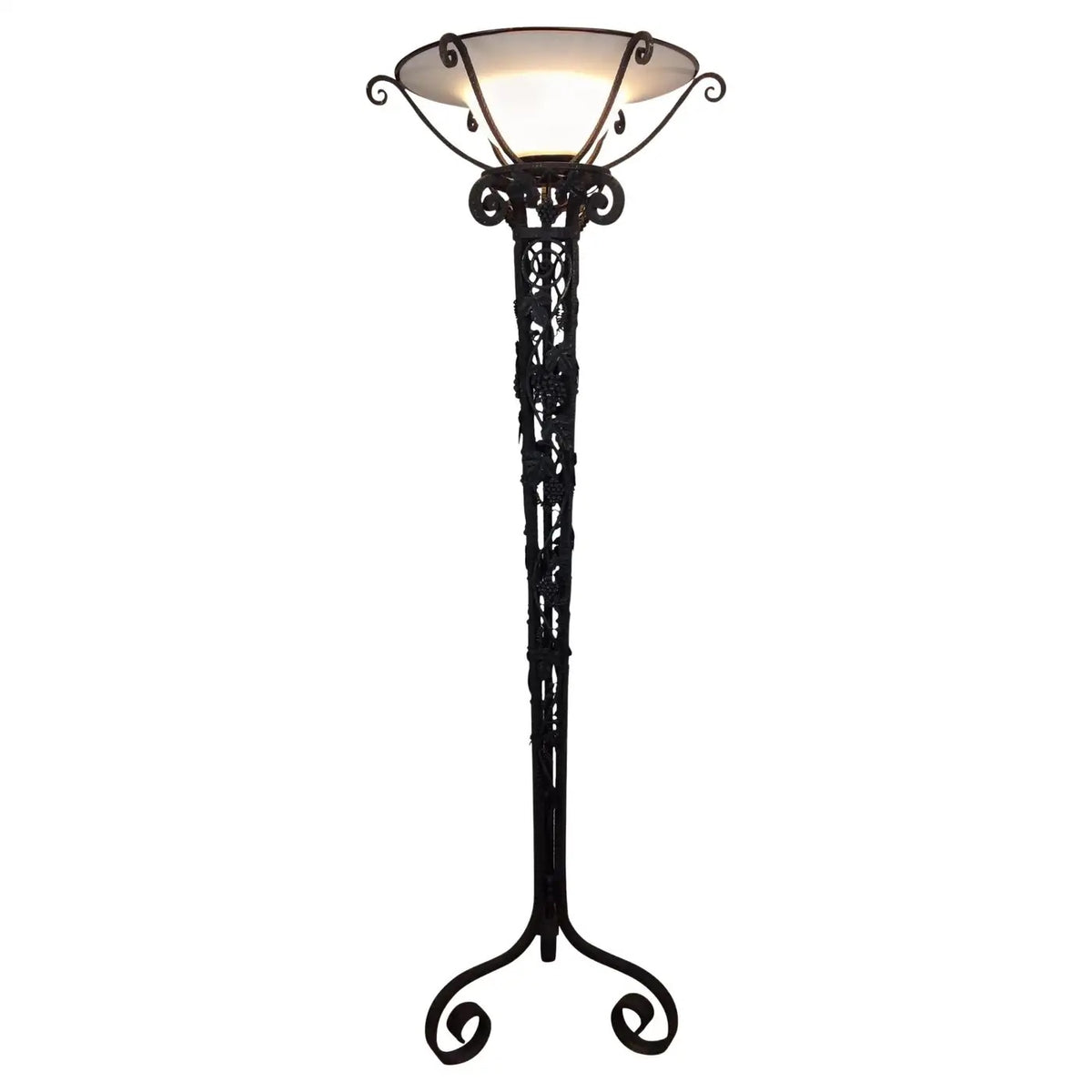 French Art Deco Wrought Iron Floor Lamp in the Style of Edgar Brandt