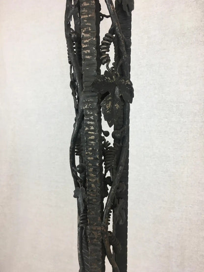 French Art Deco Wrought Iron Floor Lamp in the Style of Edgar Brandt — detail 6