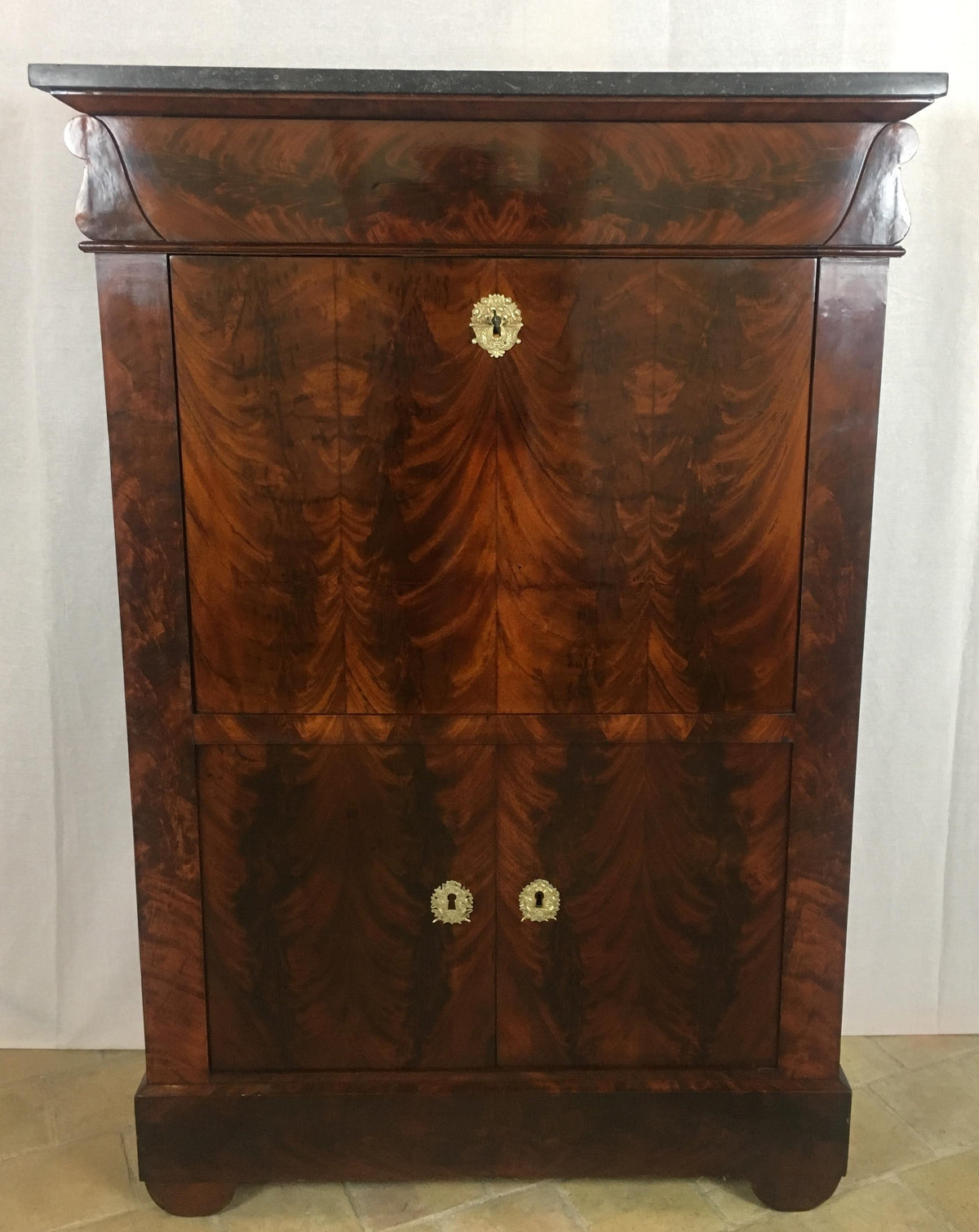 Early 19th Century French Empire Flame Mahogany Drop Front Secretary Desk — detail 15