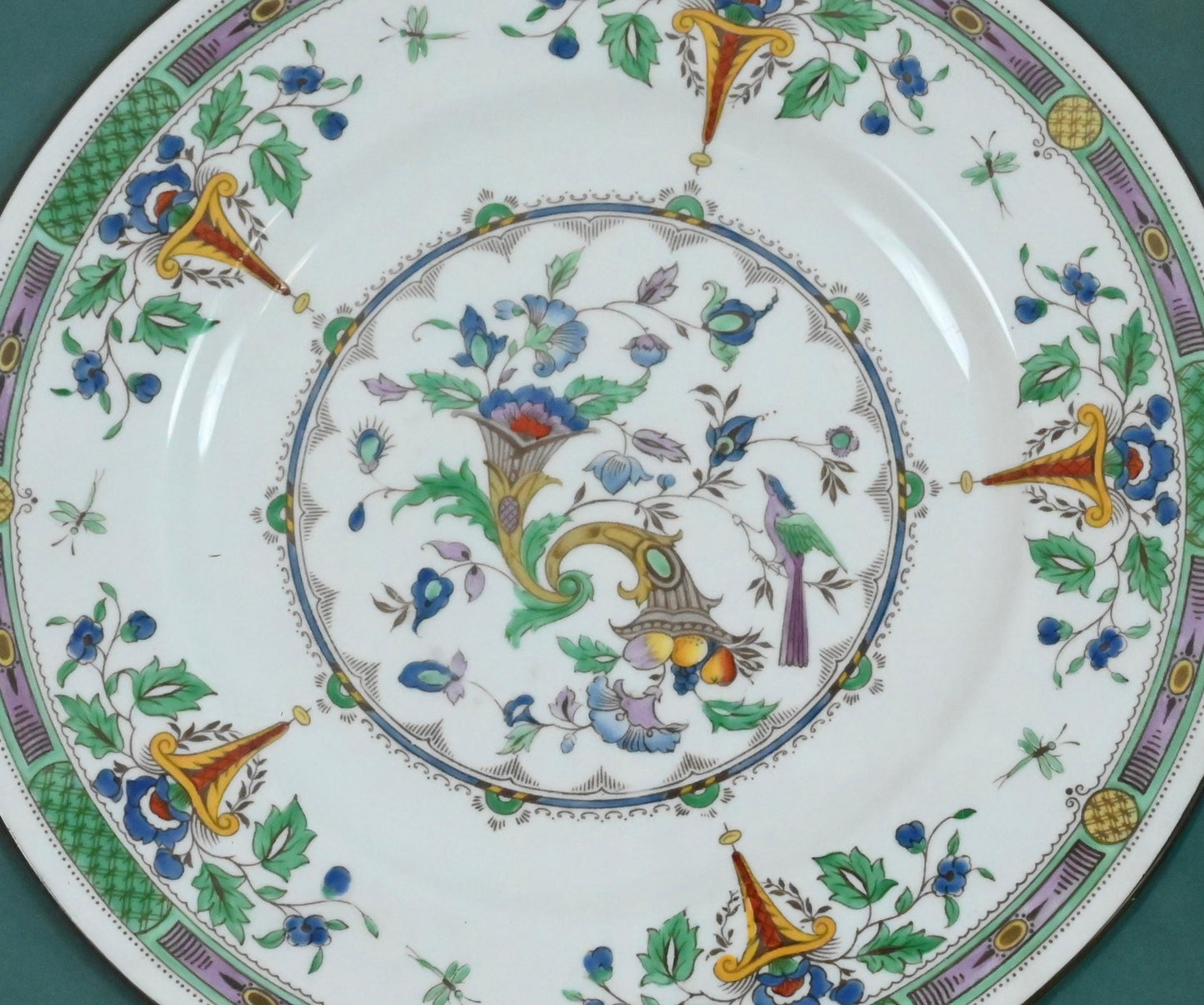 Framed Wedgwood Porcelain Charger or Decorative Dish — detail 4