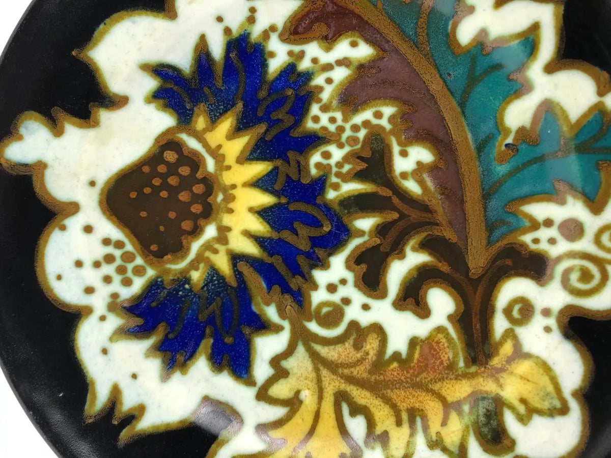 Gouda Pottery Art Nouveau Decorative Plate or Dish, Holland — detail 6