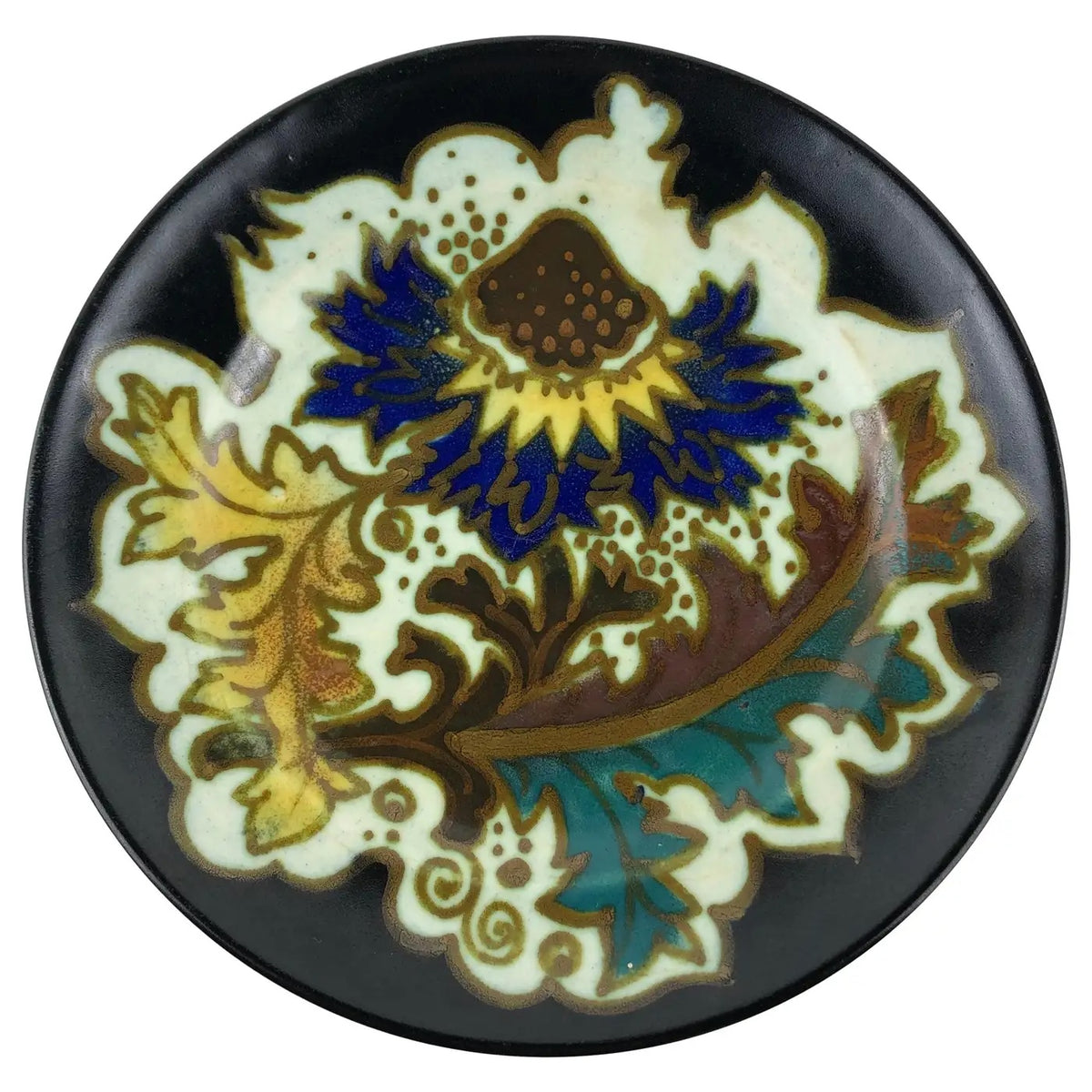 Gouda Pottery Art Nouveau Decorative Plate or Dish, Holland — detail 5