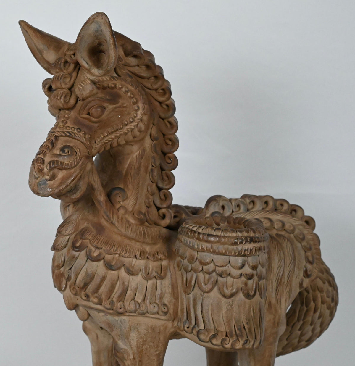 Hand Carved Terracotta Horse Sculpture attributed to Ugo Zaccagnini — detail 2