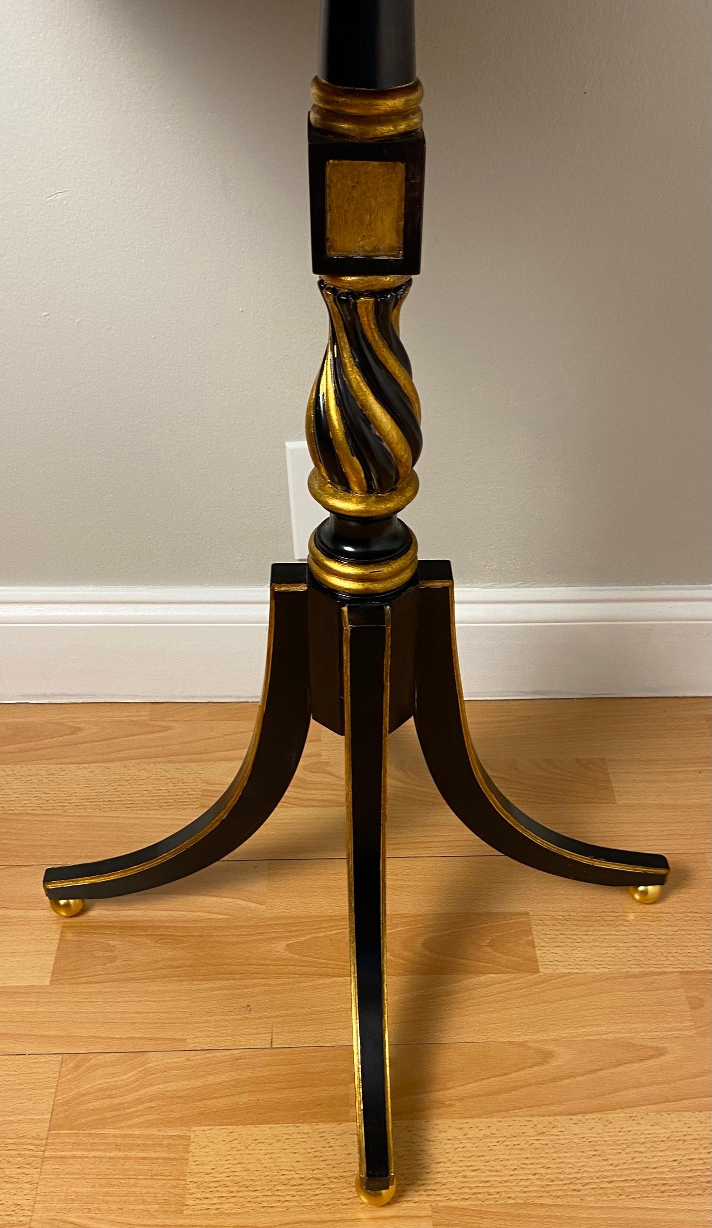 Satinwood and Mahogany End or Side Table by Hilda Flack — detail 6