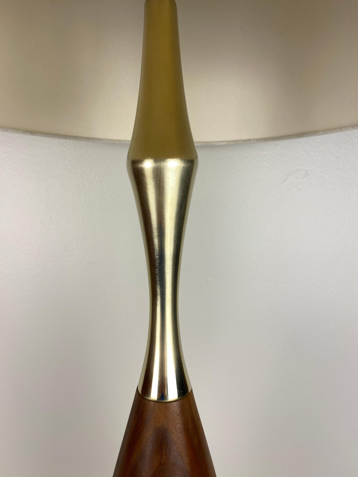 Tony Paul Table Lamp for Westwood Industries — detail 3