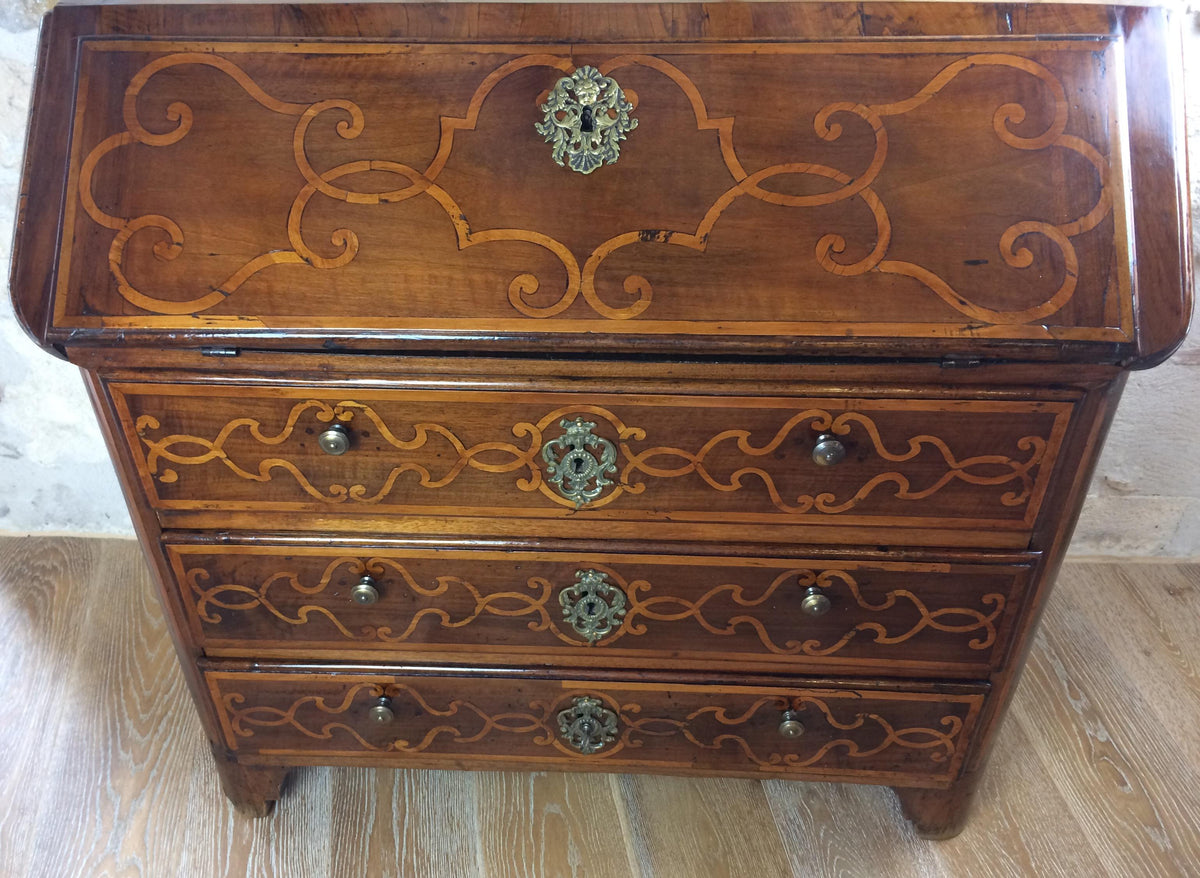 18th Century Italian Desk Commode — detail 8