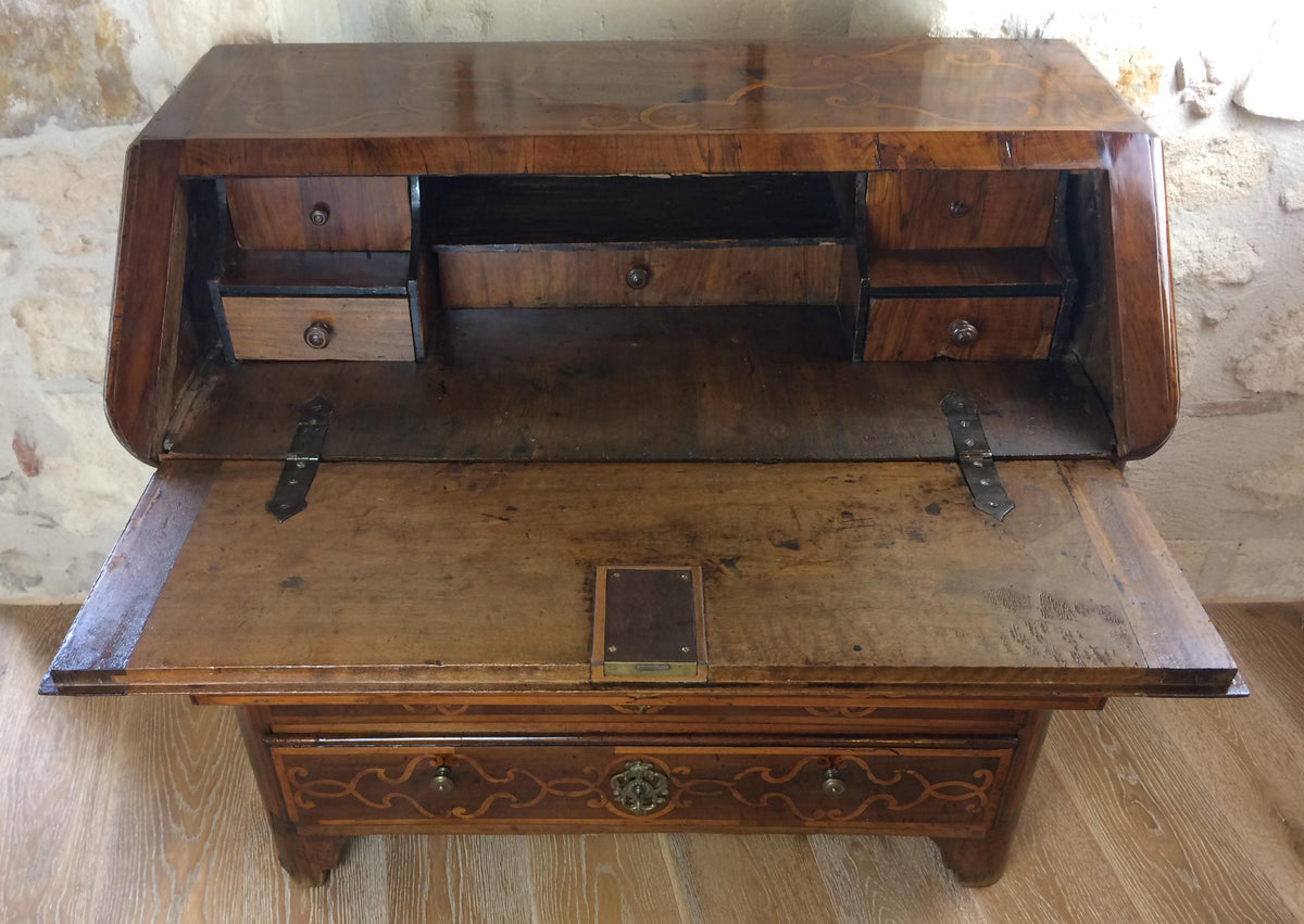 18th Century Italian Desk Commode — detail 7