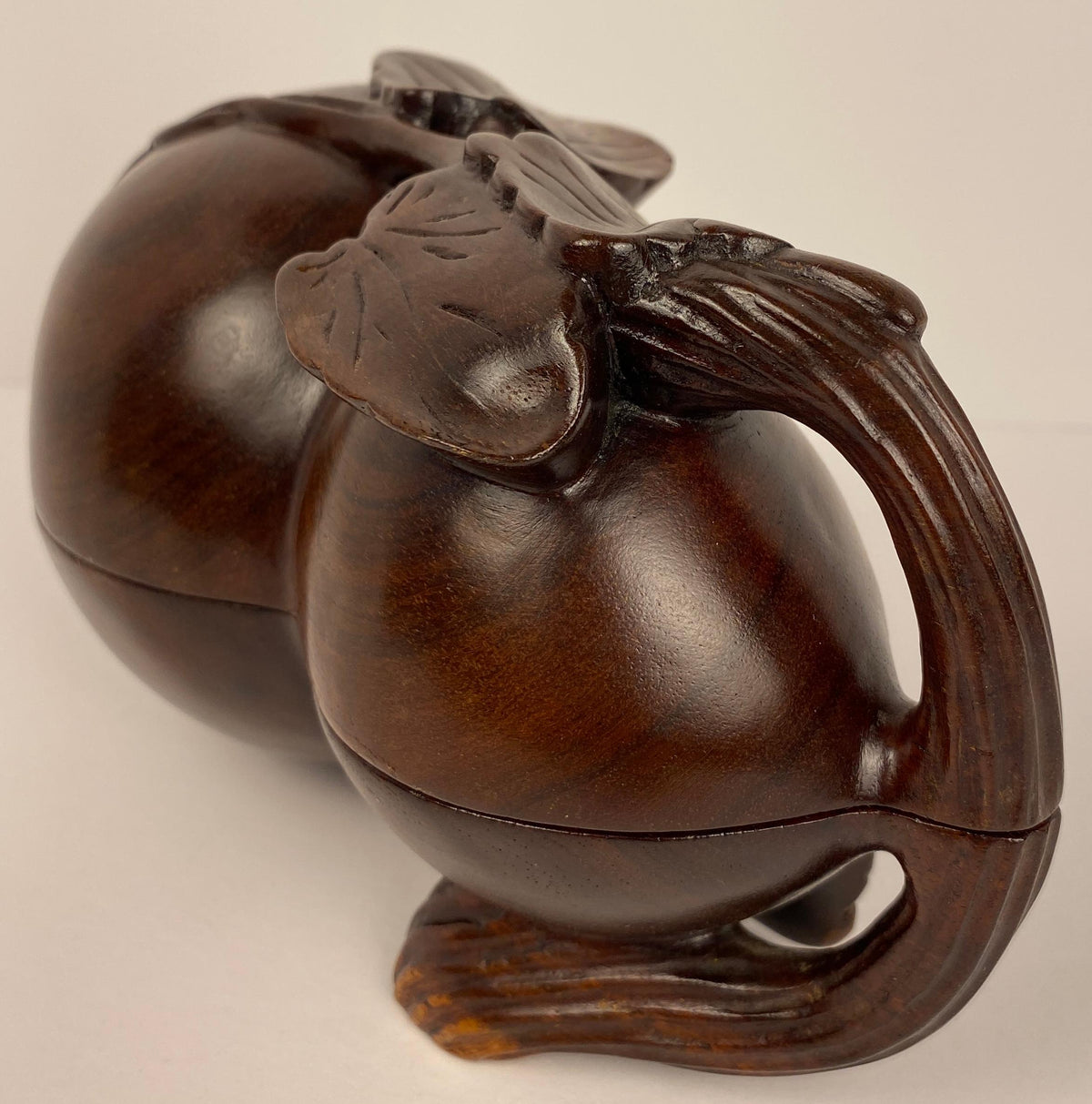 Japanese Art Deco Style Trinket Box or Hand-Carved Rosewood Jewelry Box — detail 5