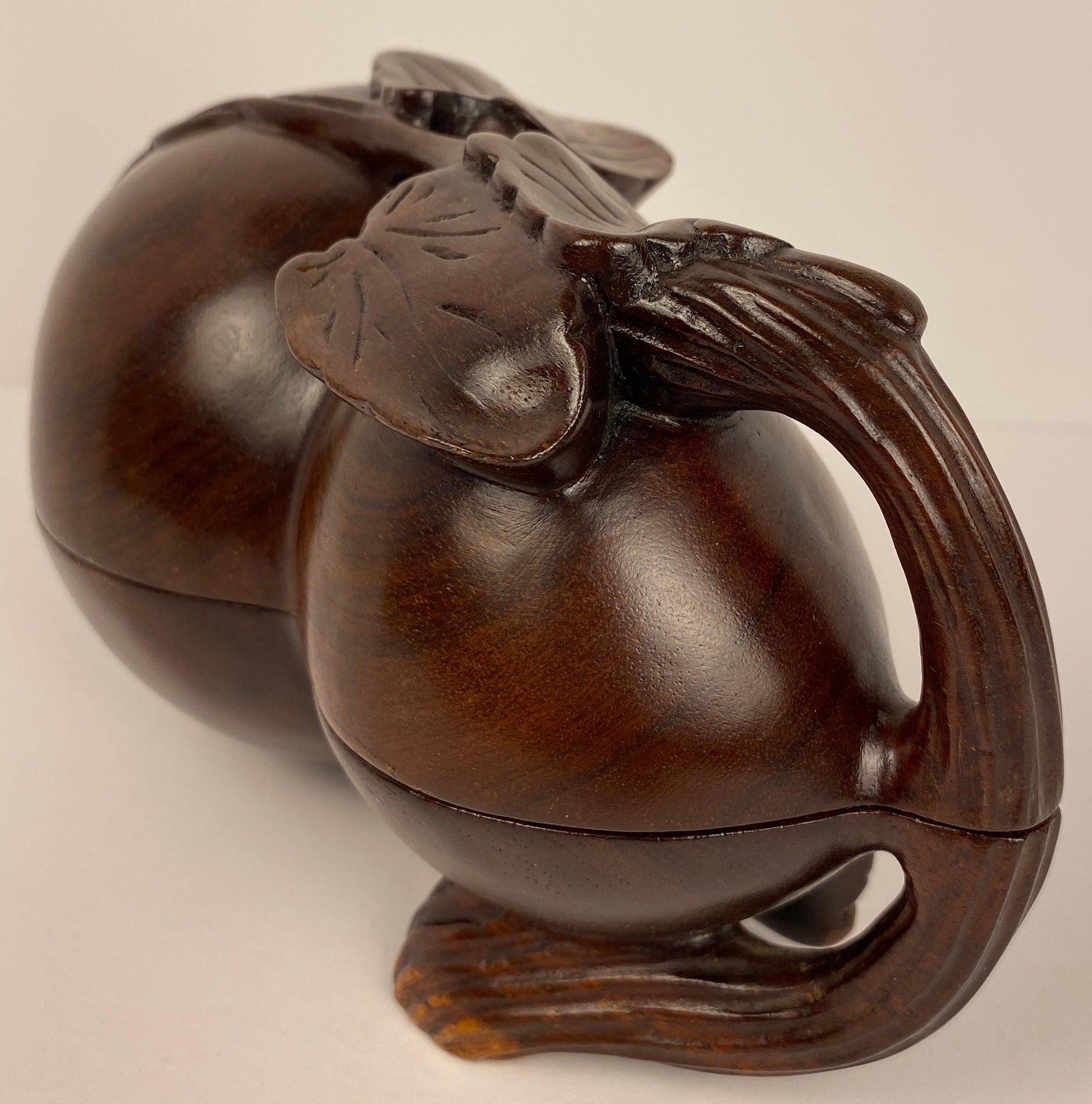 Japanese Art Deco Style Trinket Box or Hand-Carved Rosewood Jewelry Box — detail 5