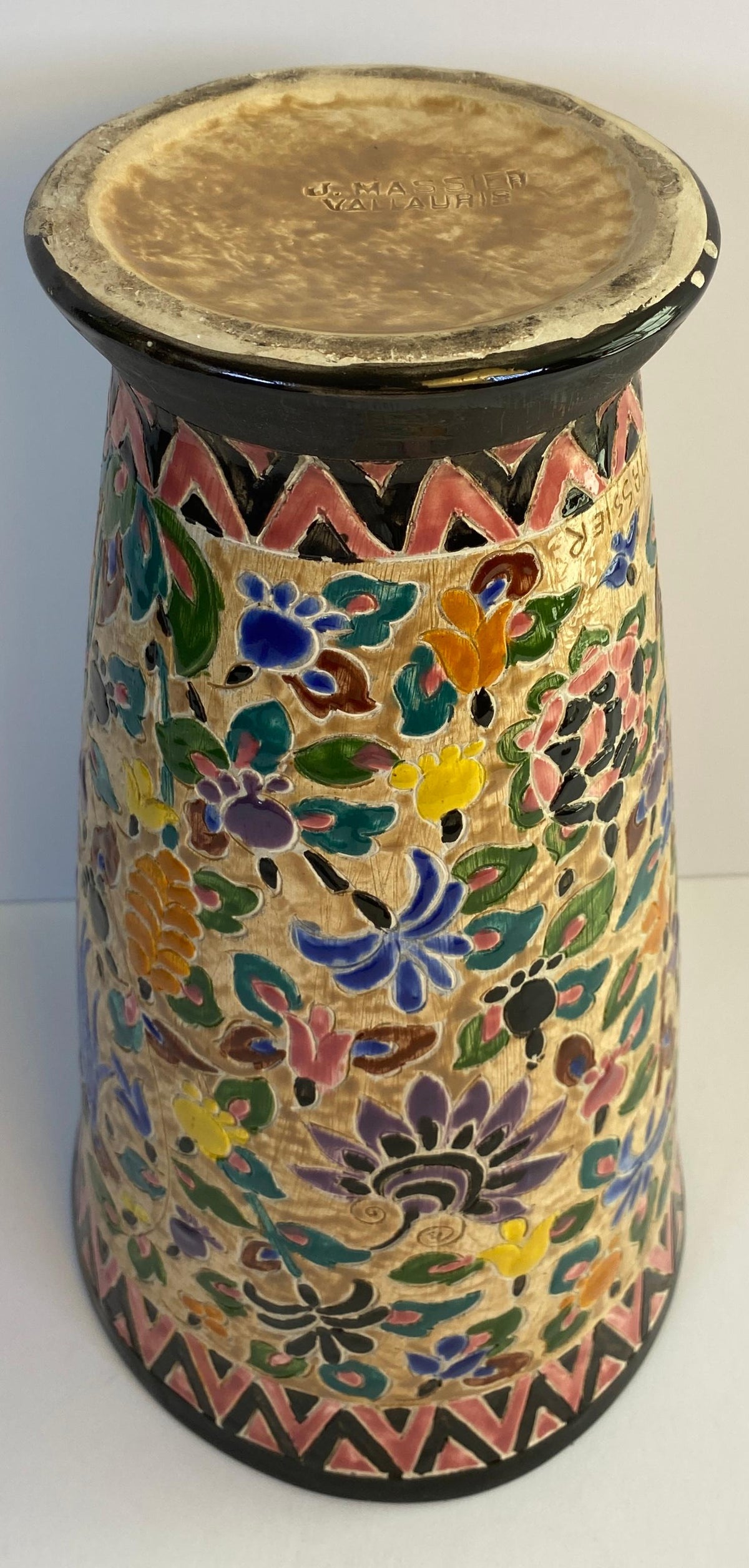 French Art Nouveau Hand-Painted Ceramic Floral Vase Signed Jérôme Massier — detail 2