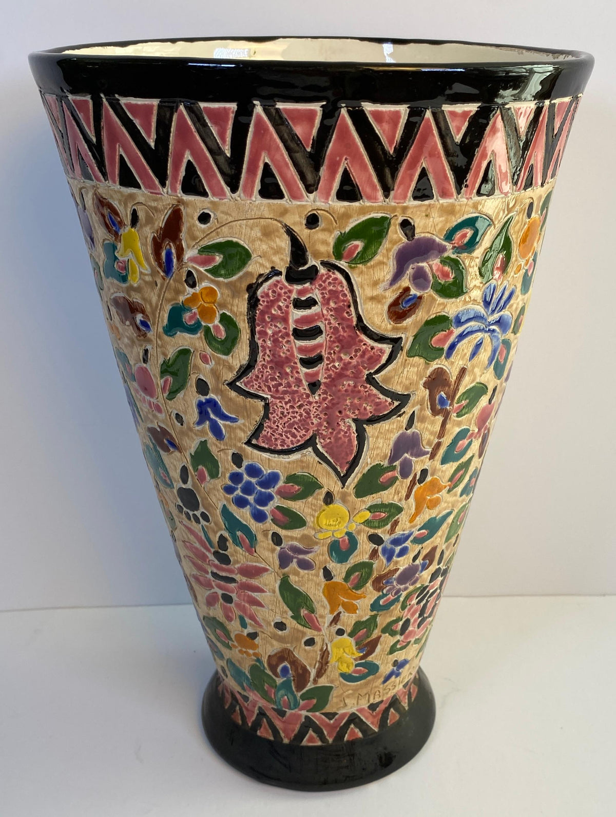 French Art Nouveau Hand-Painted Ceramic Floral Vase Signed Jérôme Massier — detail 5
