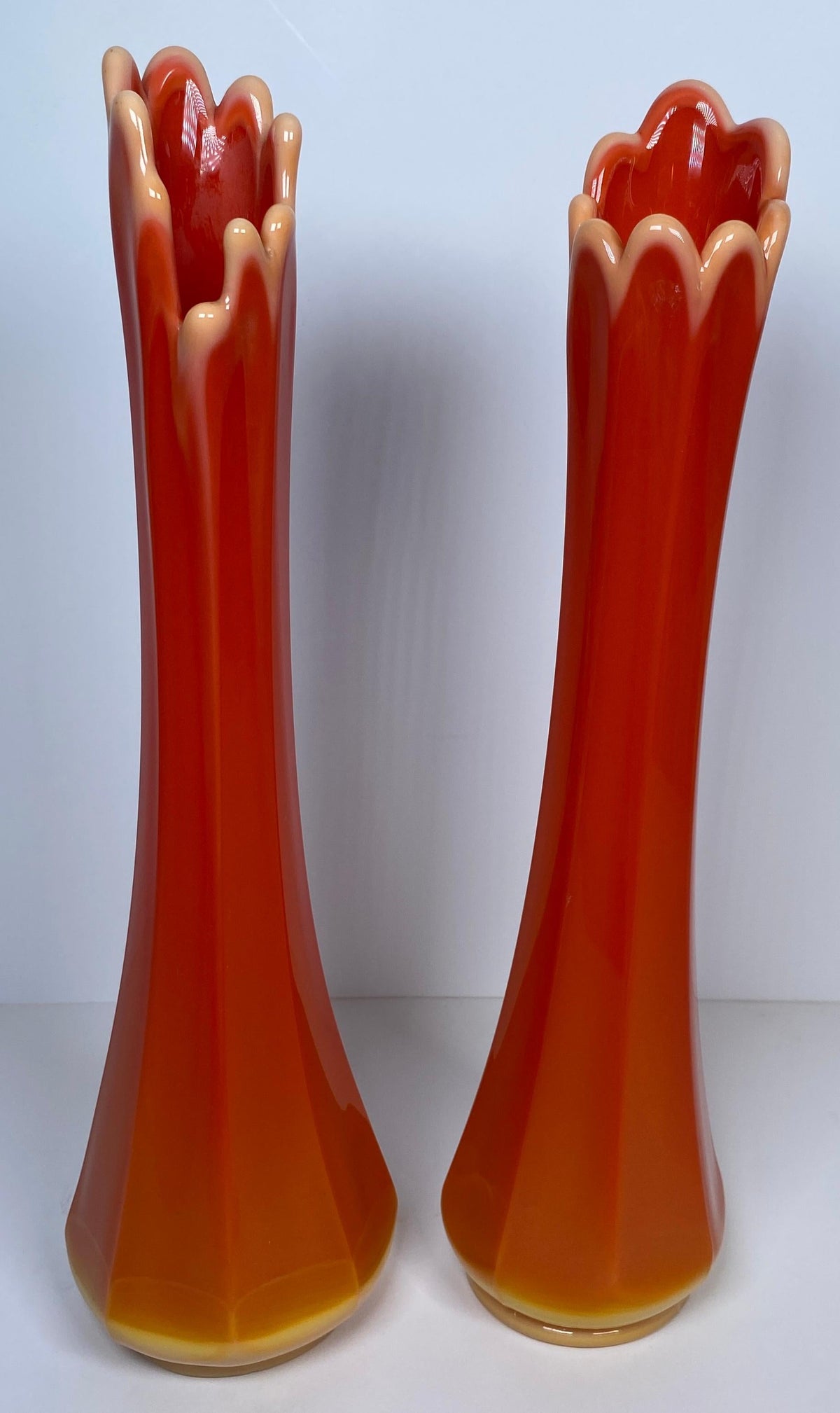 Pair of Bright Orange L.E. Smith Bittersweet Vases — detail 3