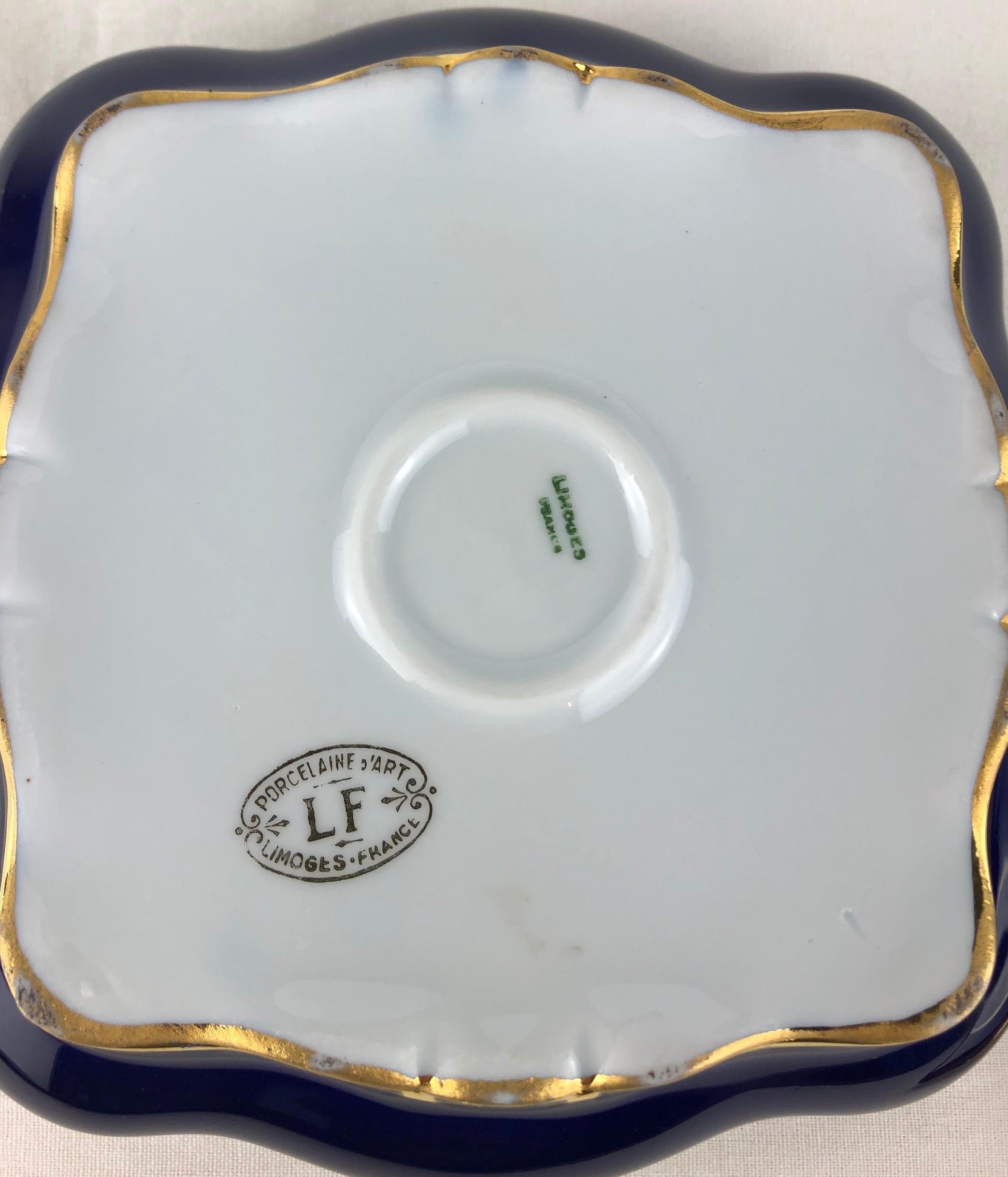 Limoges Porcelain Lidded Candy Dish Trinket or Jewelry Box French — detail 8