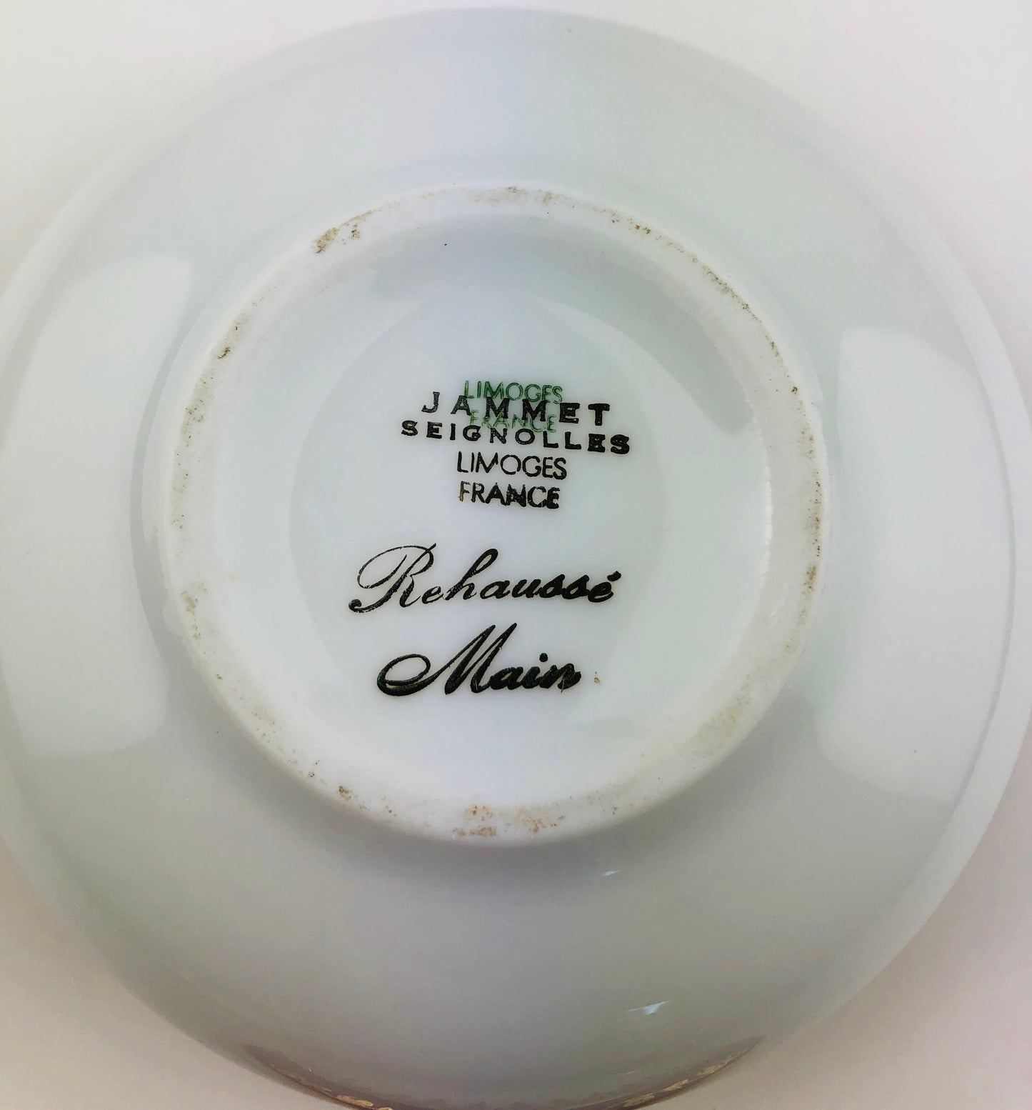 French Limoges Hand Painted Gold Trim Trinket Jewelry Box or Candy Dish — detail 4