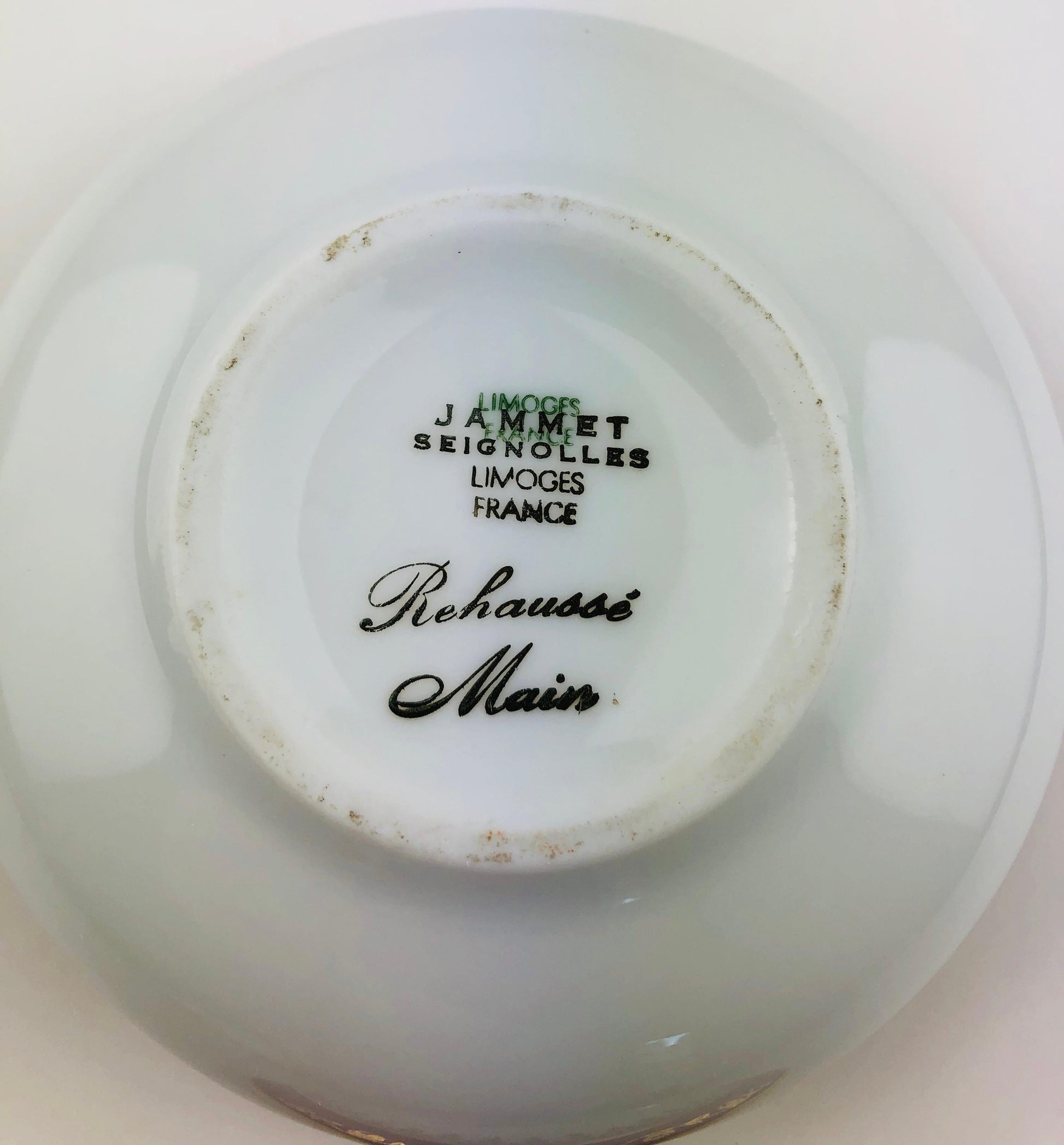 French Limoges Hand Painted Gold Trim Trinket Jewelry Box or Candy Dish — detail 4