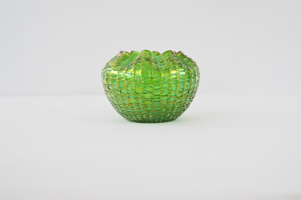 Loetz Art Nouveau Jugendstil Art Glass Bowl — detail 3