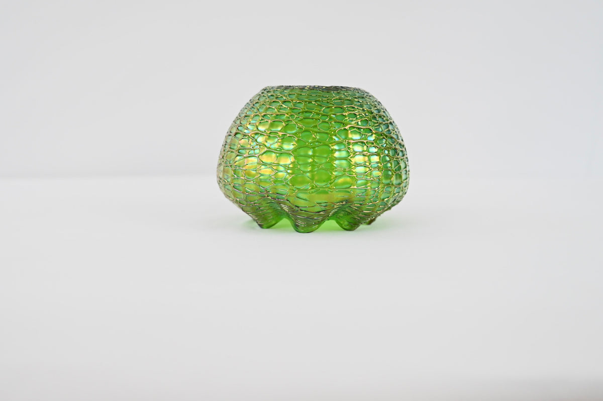 Loetz Art Nouveau Jugendstil Art Glass Bowl — detail 4