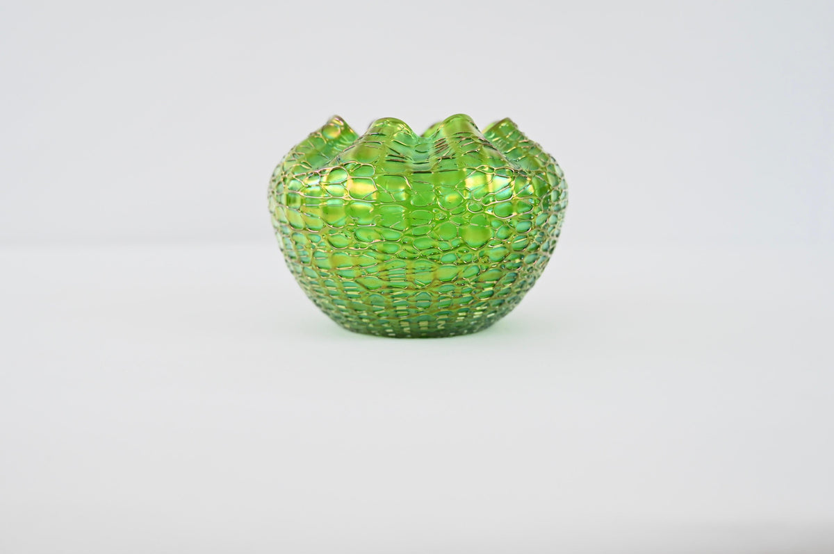 Loetz Art Nouveau Jugendstil Art Glass Bowl — detail 6