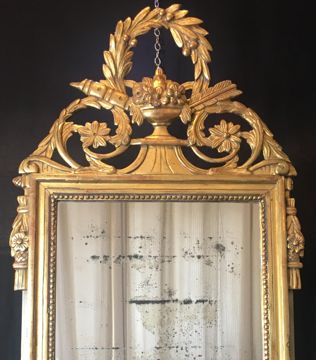 Elegant French Louis XVI Style Mirror — detail 3