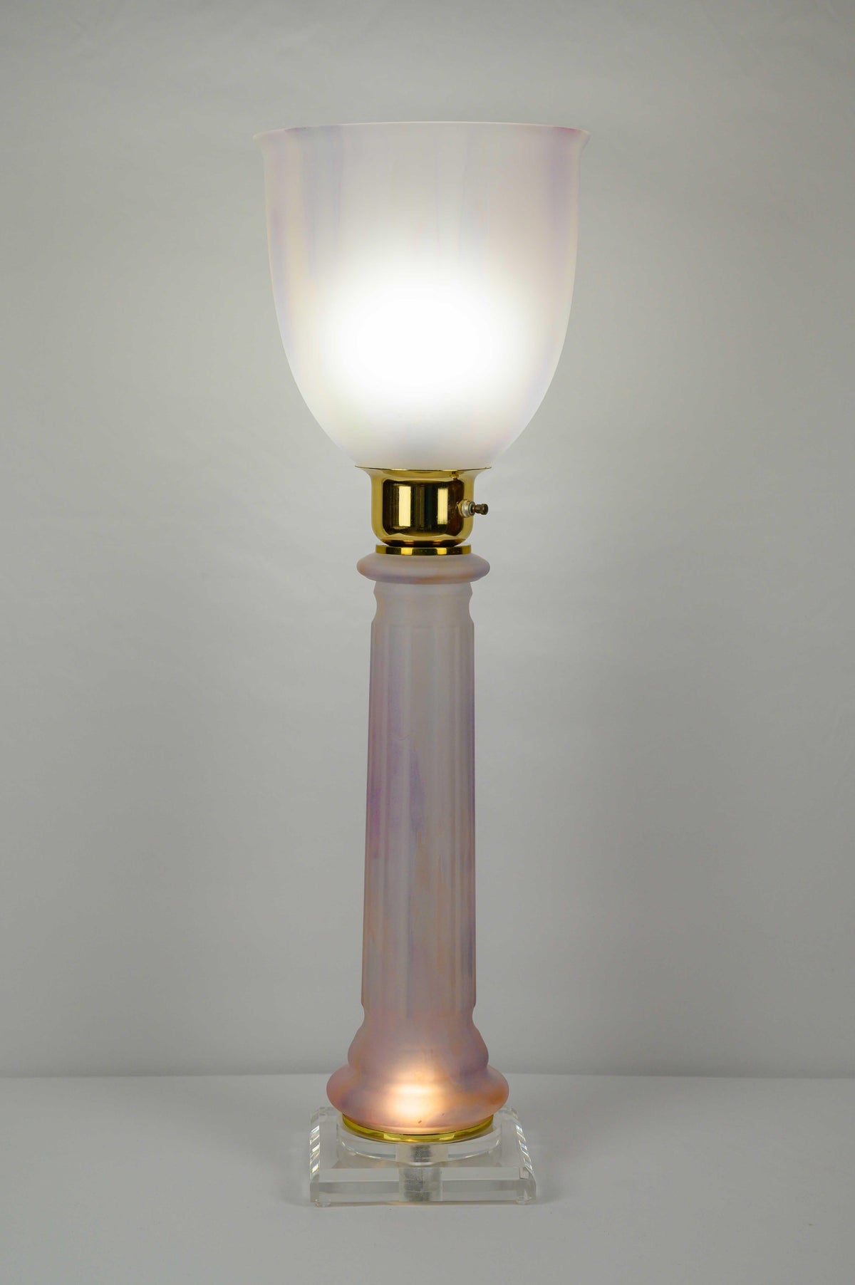 French Art Deco Table Lamp by Mazda Brass and Pale Pink Opaline — detail 8