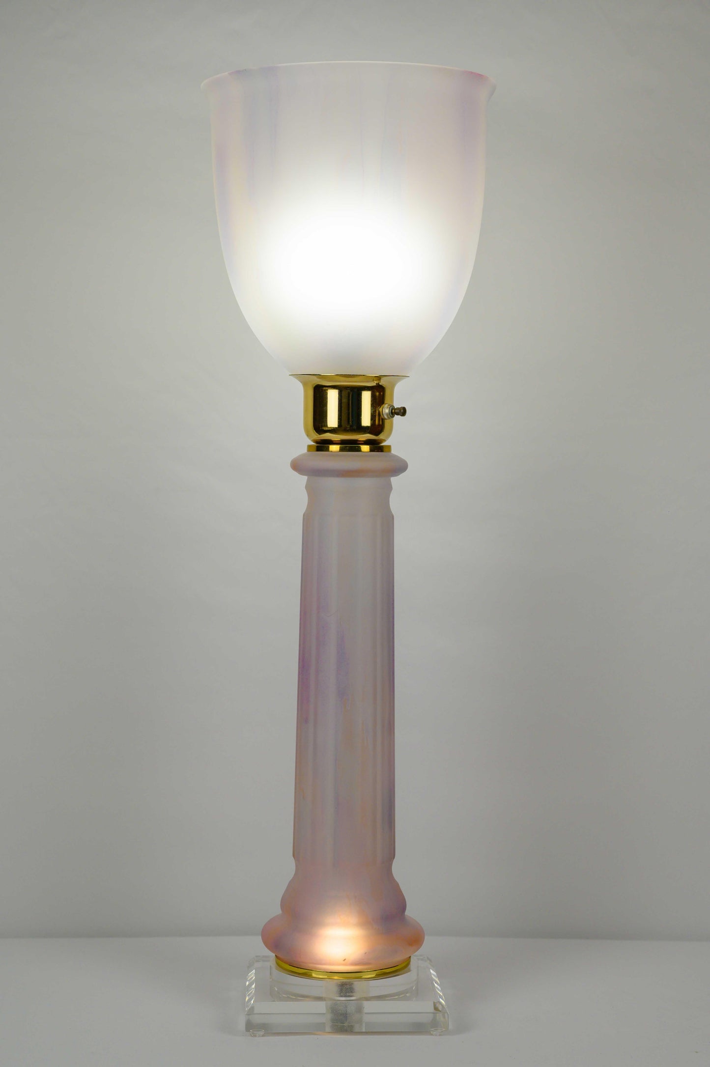 French Art Deco Table Lamp by Mazda Brass and Pale Pink Opaline — detail 9