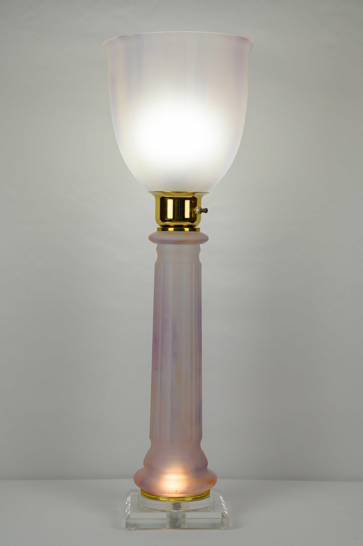French Art Deco Table Lamp by Mazda Brass and Pale Pink Opaline — detail 9