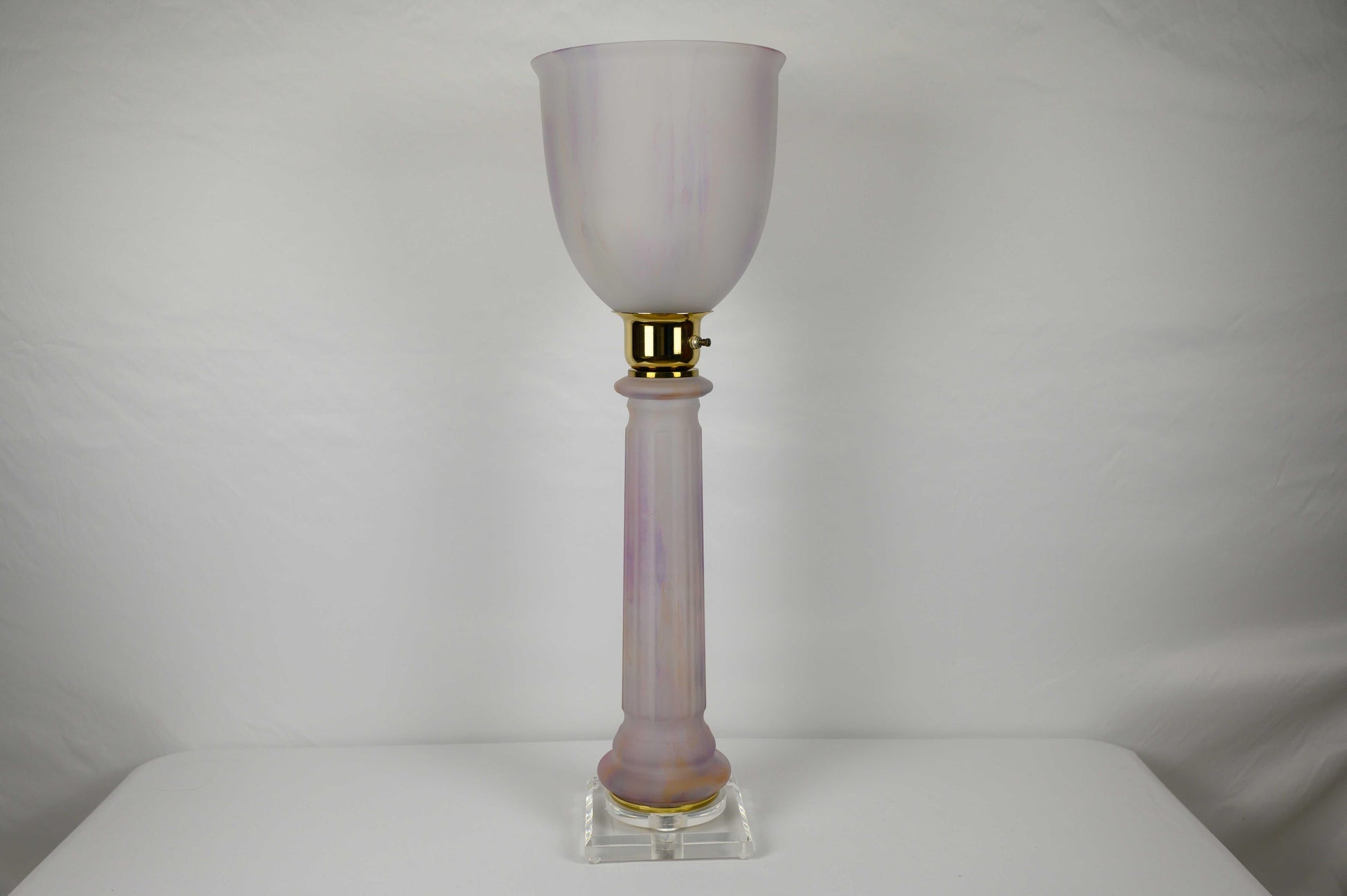 French Art Deco Table Lamp by Mazda Brass and Pale Pink Opaline — detail 7