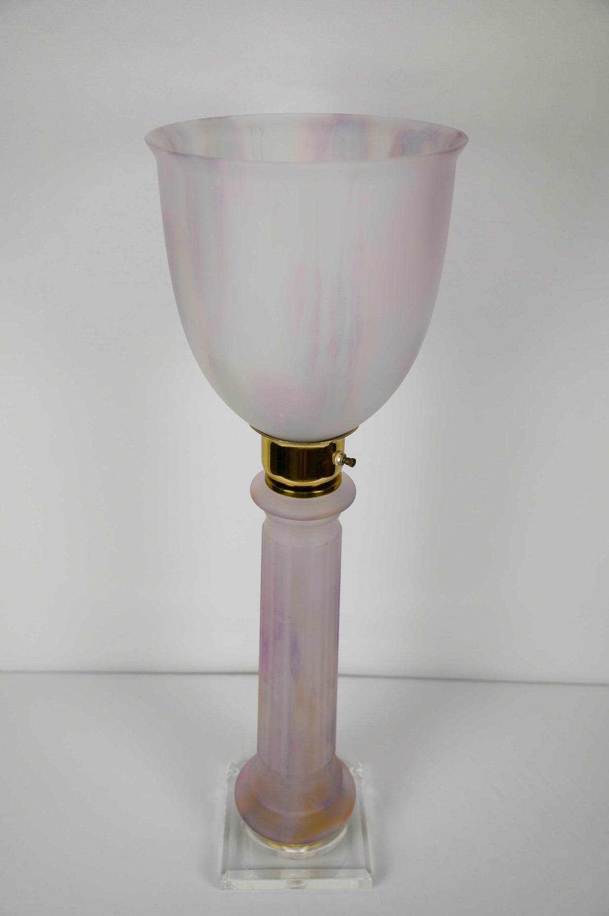 French Art Deco Table Lamp by Mazda Brass and Pale Pink Opaline — detail 10