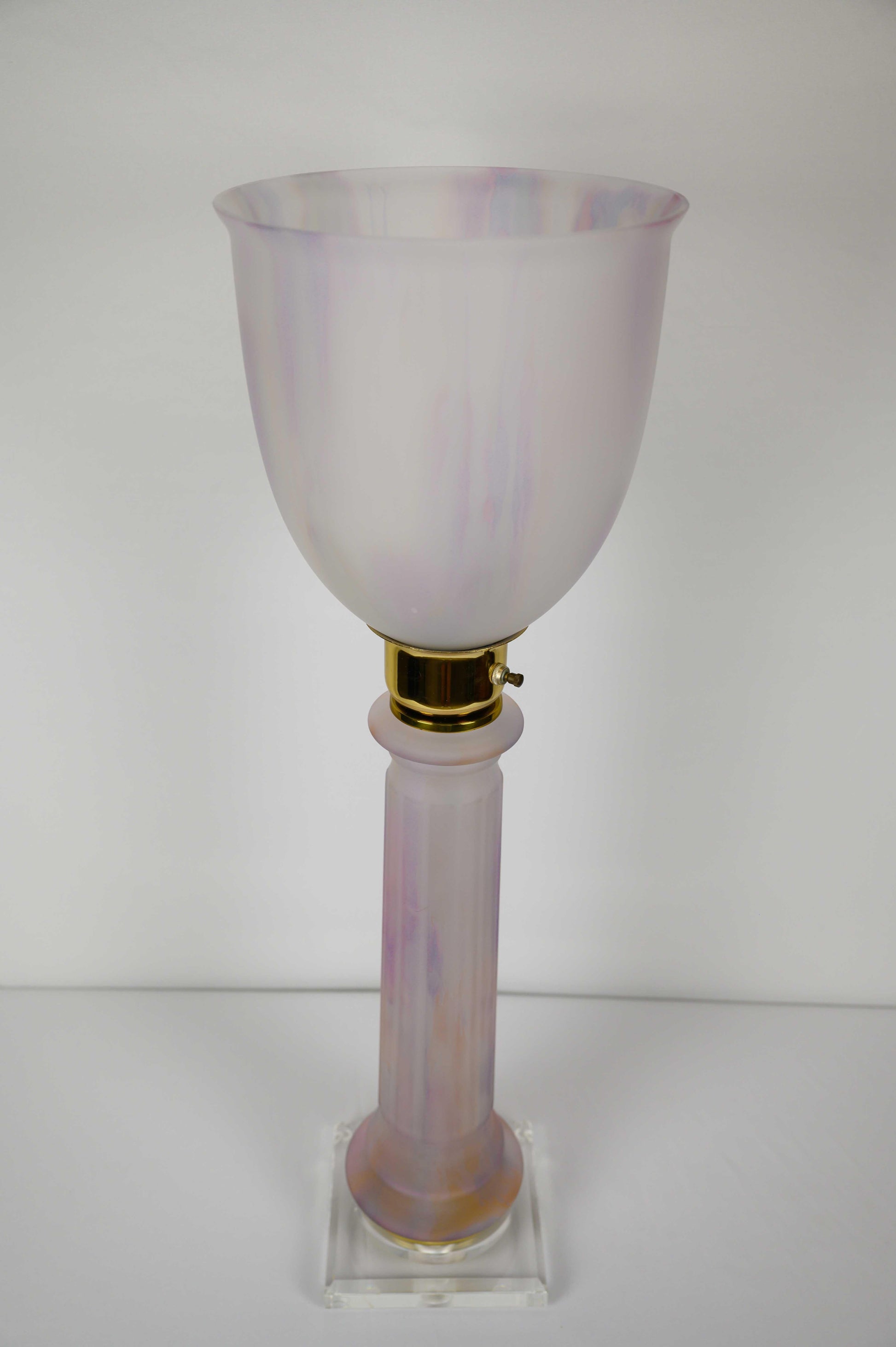 French Art Deco Table Lamp by Mazda Brass and Pale Pink Opaline — detail 10