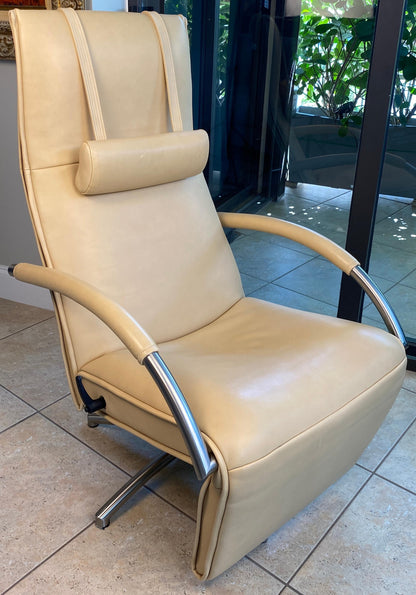 Creme Color Leather Lounge Chair, Mensana JR 7260 Armchair by Jori — detail 8