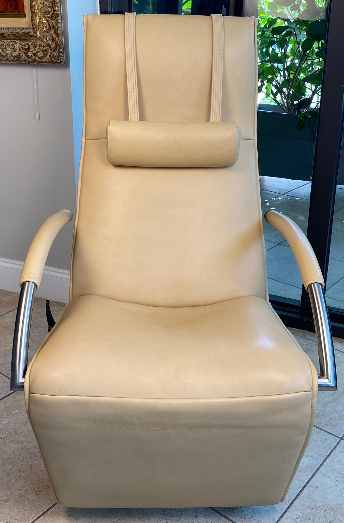 Creme Color Leather Lounge Chair, Mensana JR 7260 Armchair by Jori — detail 9