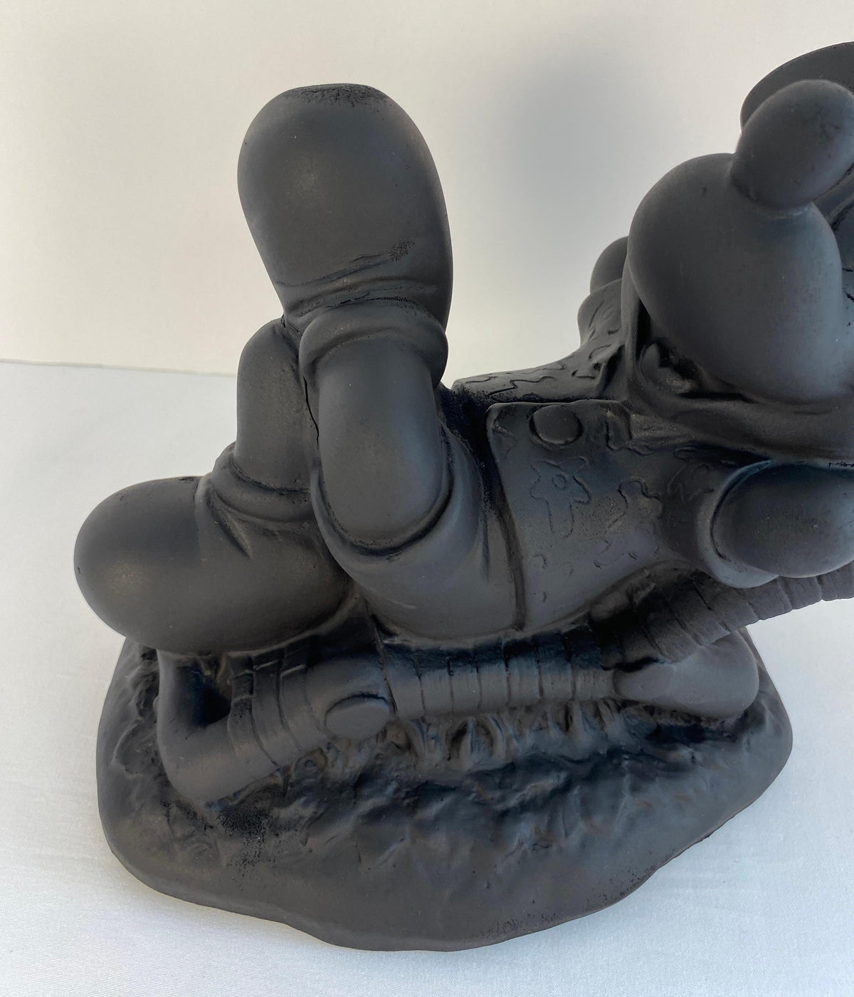 Vintage Disney Mickey Mouse Statue — detail 6