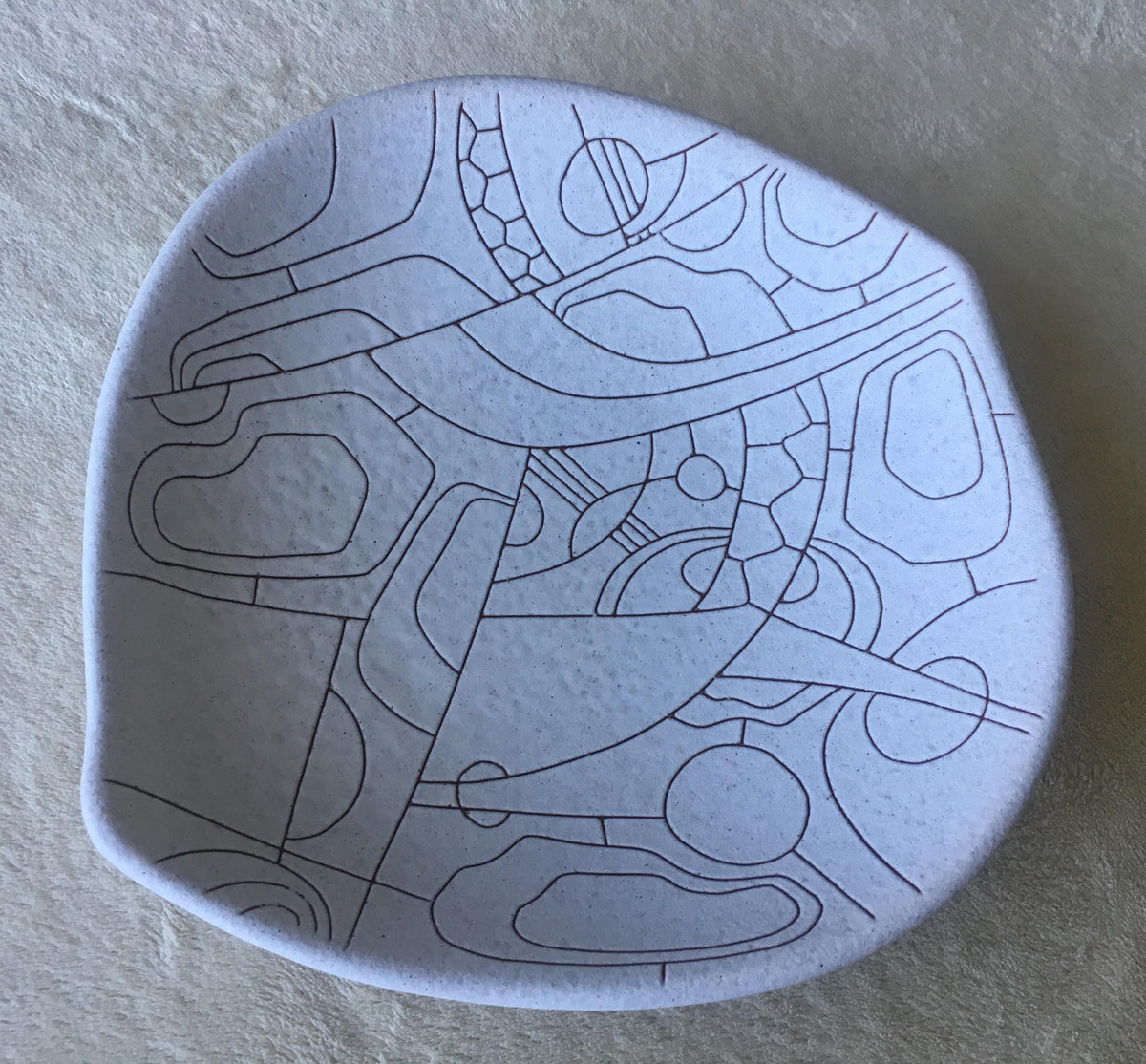 Midcentury Studio Pottery Bowl or Vide Poche, Signed — detail 2