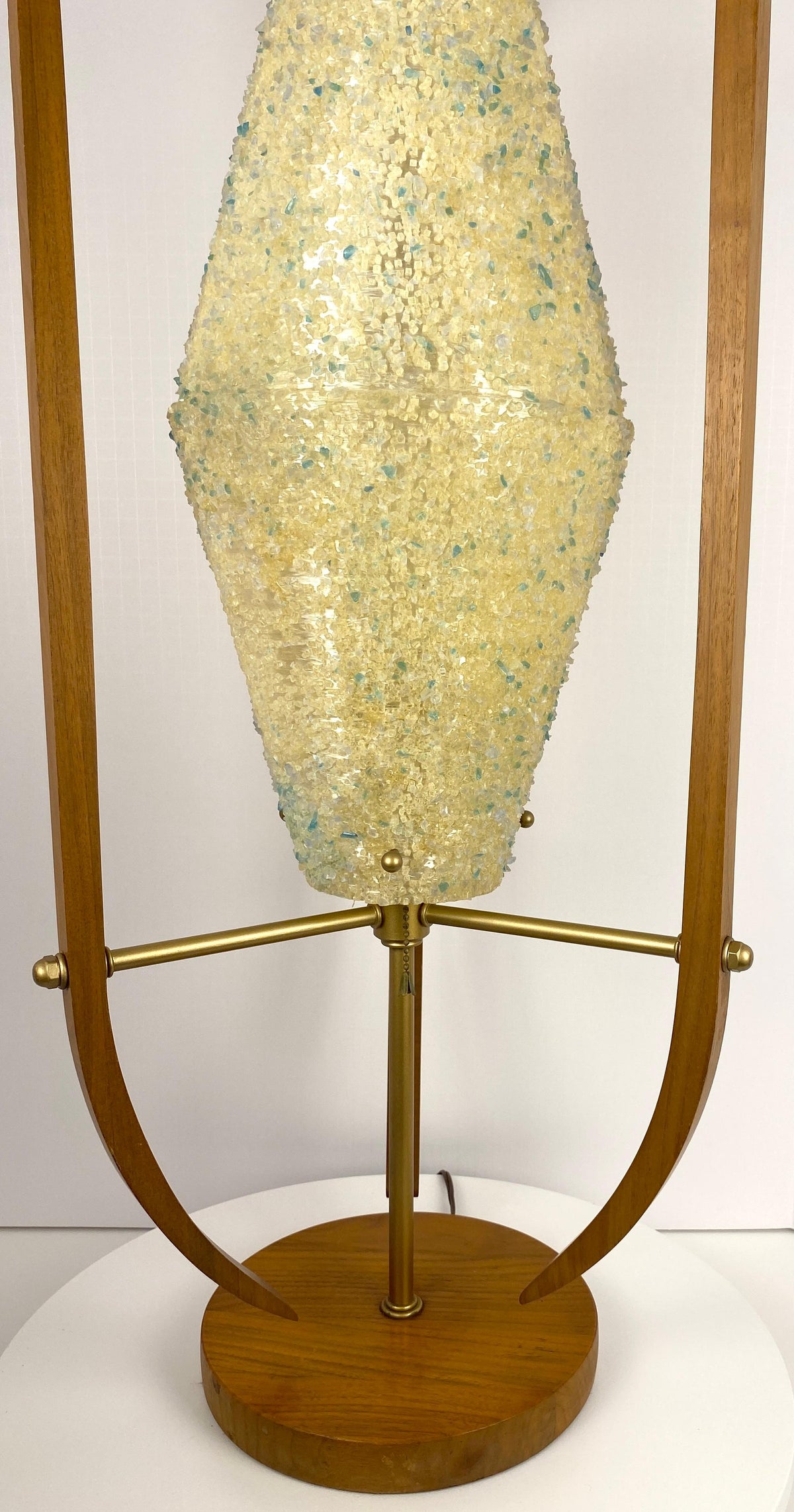 Mid Century Modern Sculpted Table Lamp attributed to Arthur Jacobs for Modeline — detail 4