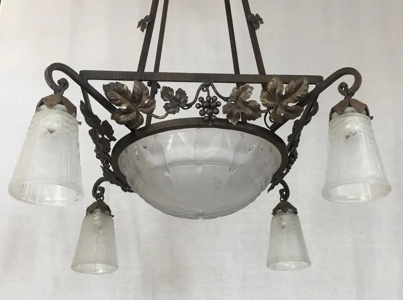 Muller Frères French Art Deco Chandelier, Signed Wrought Iron and Glass — detail 9