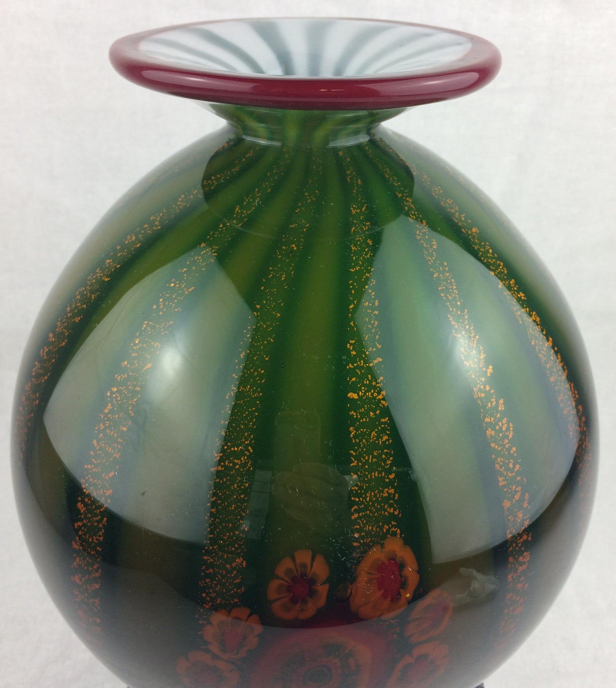 Barovier and Toso Murano Multicolored Aventurine Art Glass Vase Marble Base — detail 2