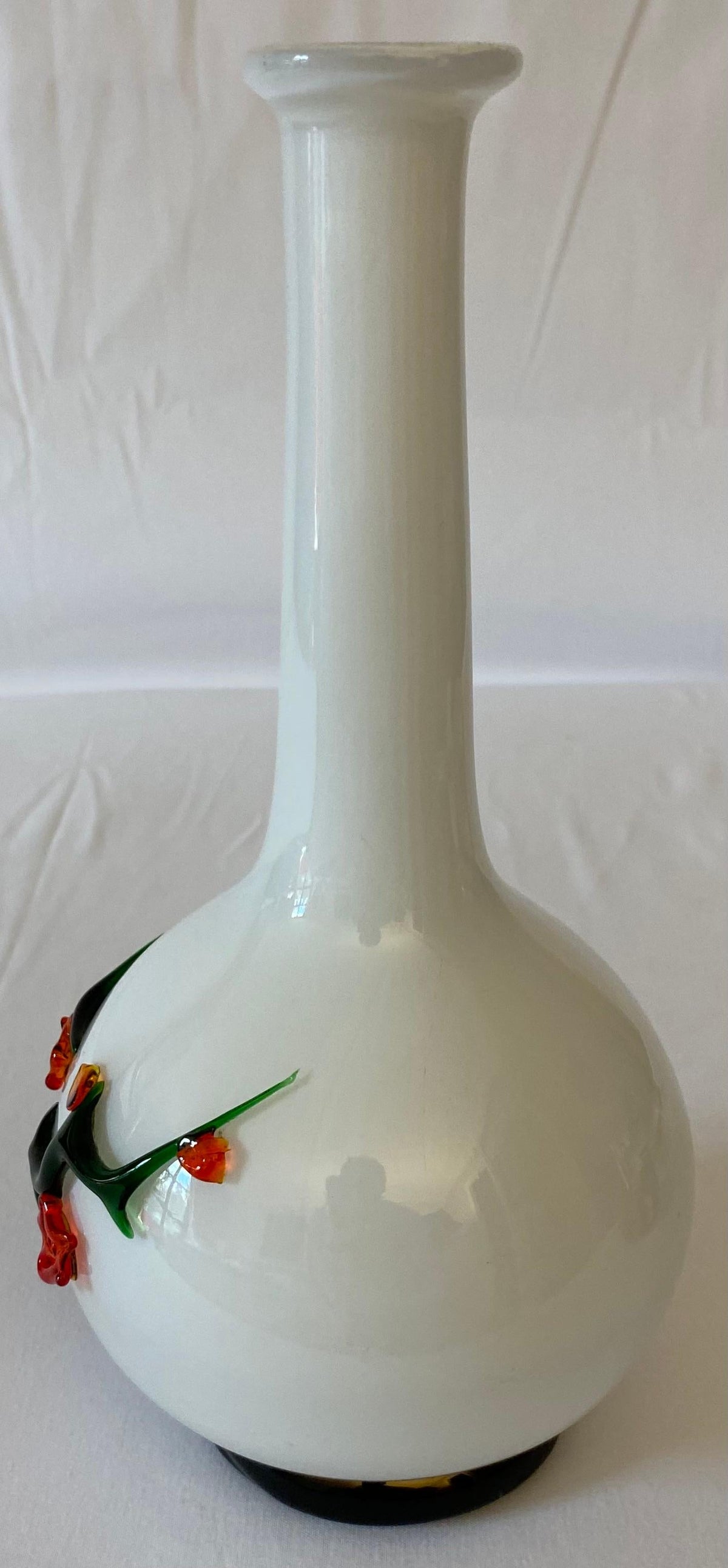 Murano White Blown Glass Flower Vase — detail 7