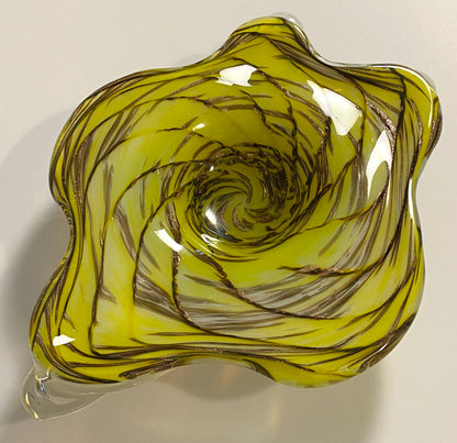 Murano Art Glass Bowl, Yellow and Clear, 20th Century Decorative Piece — detail 4