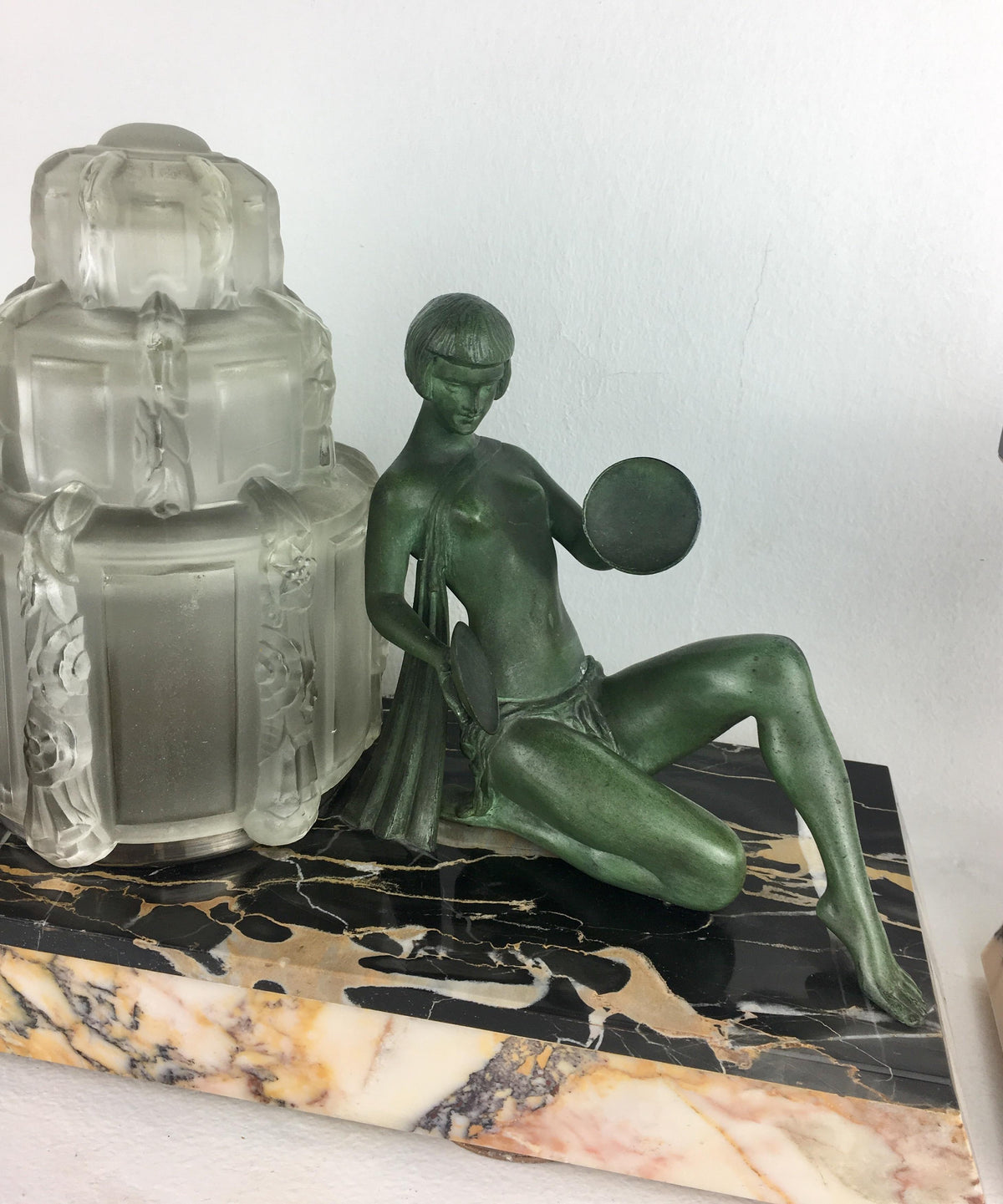 Marius-Ernest Sabino French Art Deco Table Lamp and Garniture Set, Signed — detail 7