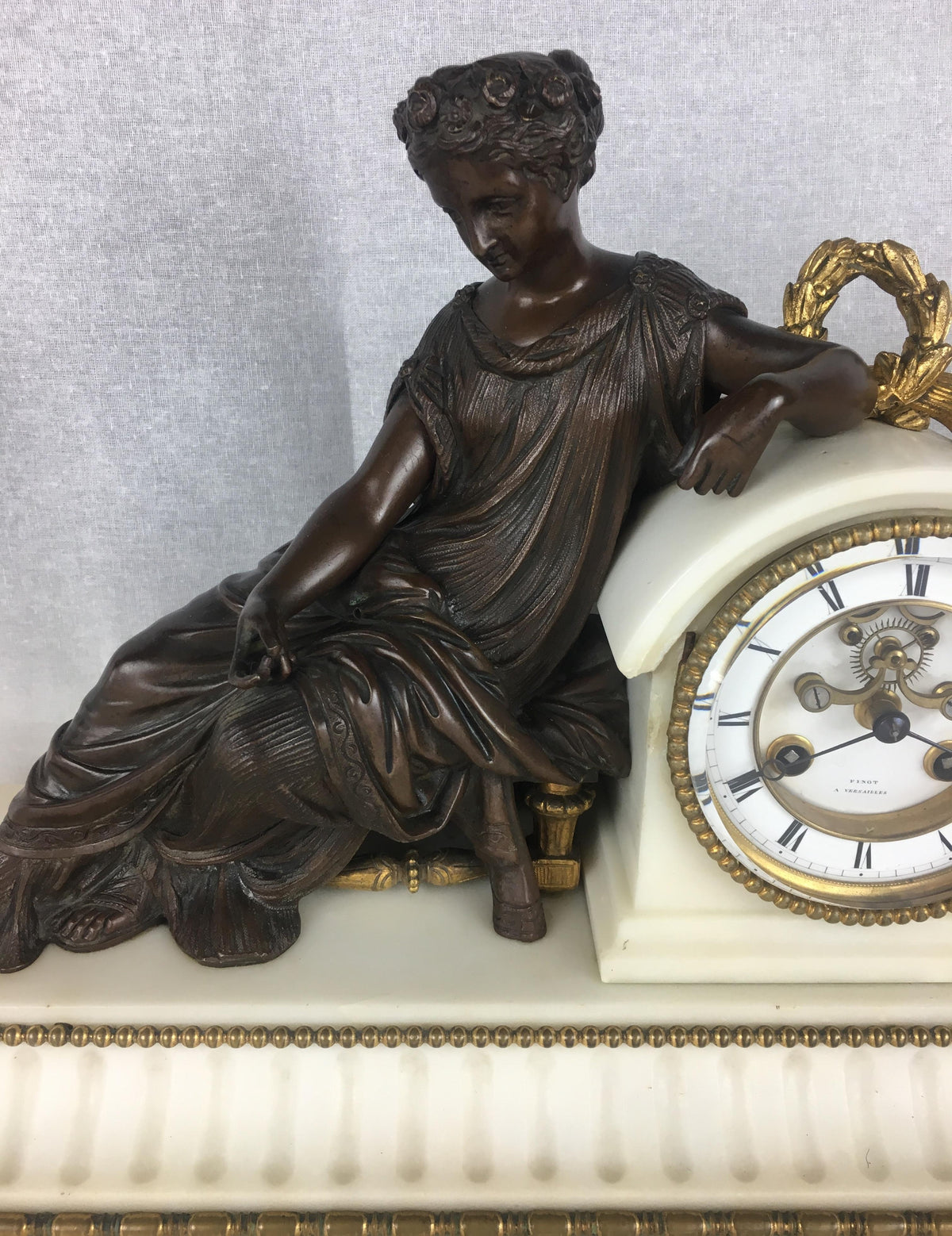 19th Century Neoclassical Gilded Bronze and White Marble Mantel Clock Set — detail 2