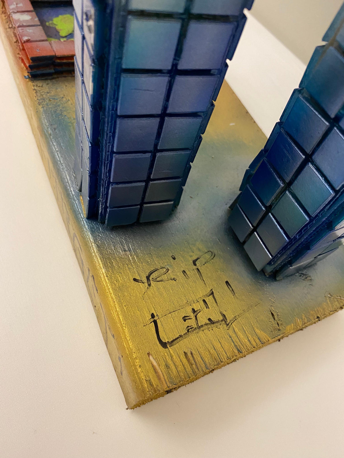 Modernist Wood Sculpture Dedicated to 911 Titled "Never Forget", Signed — detail 4