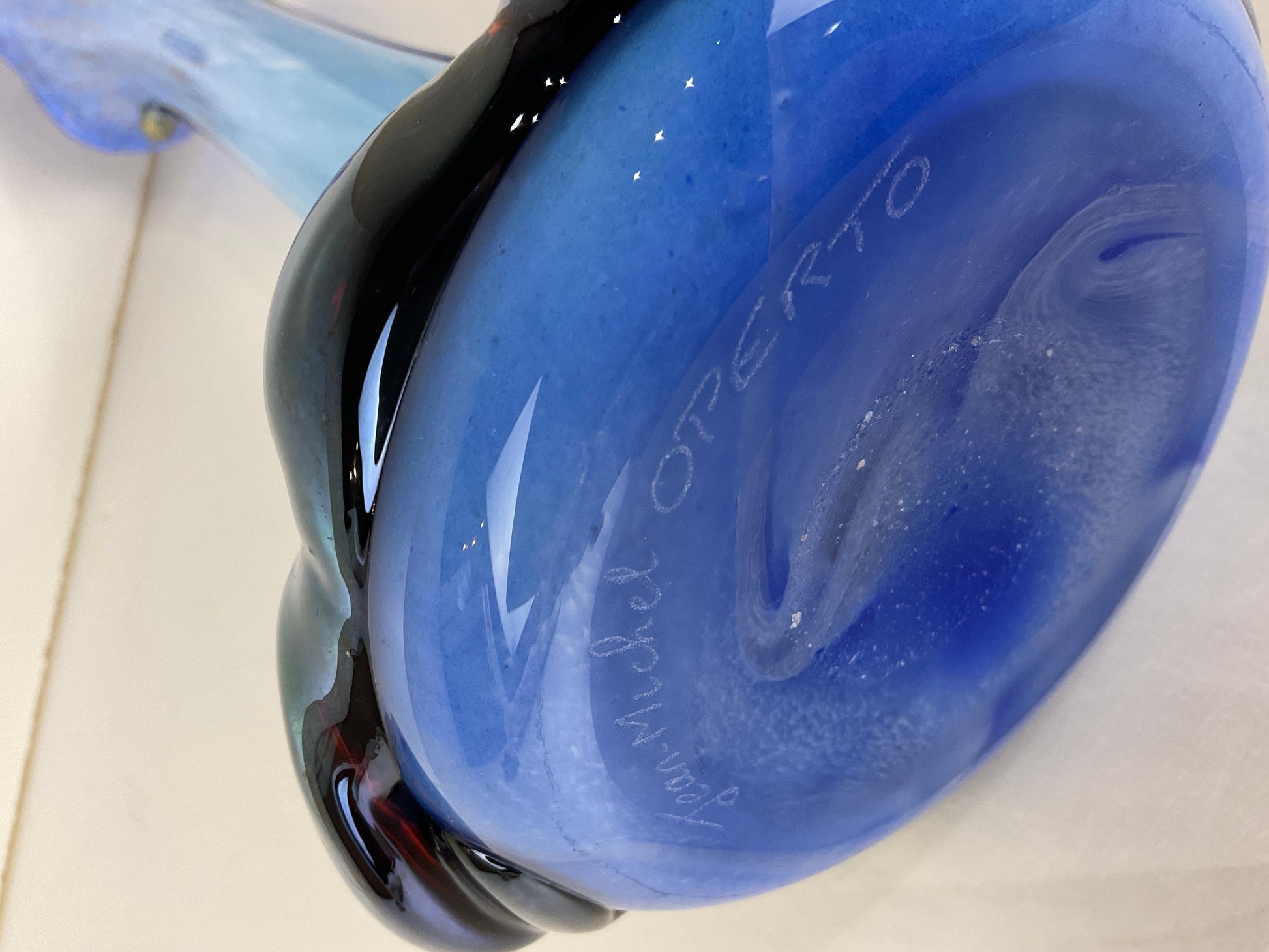 Biot France Art Deco Glass Vase Signed Jean Michel Operto — detail 2