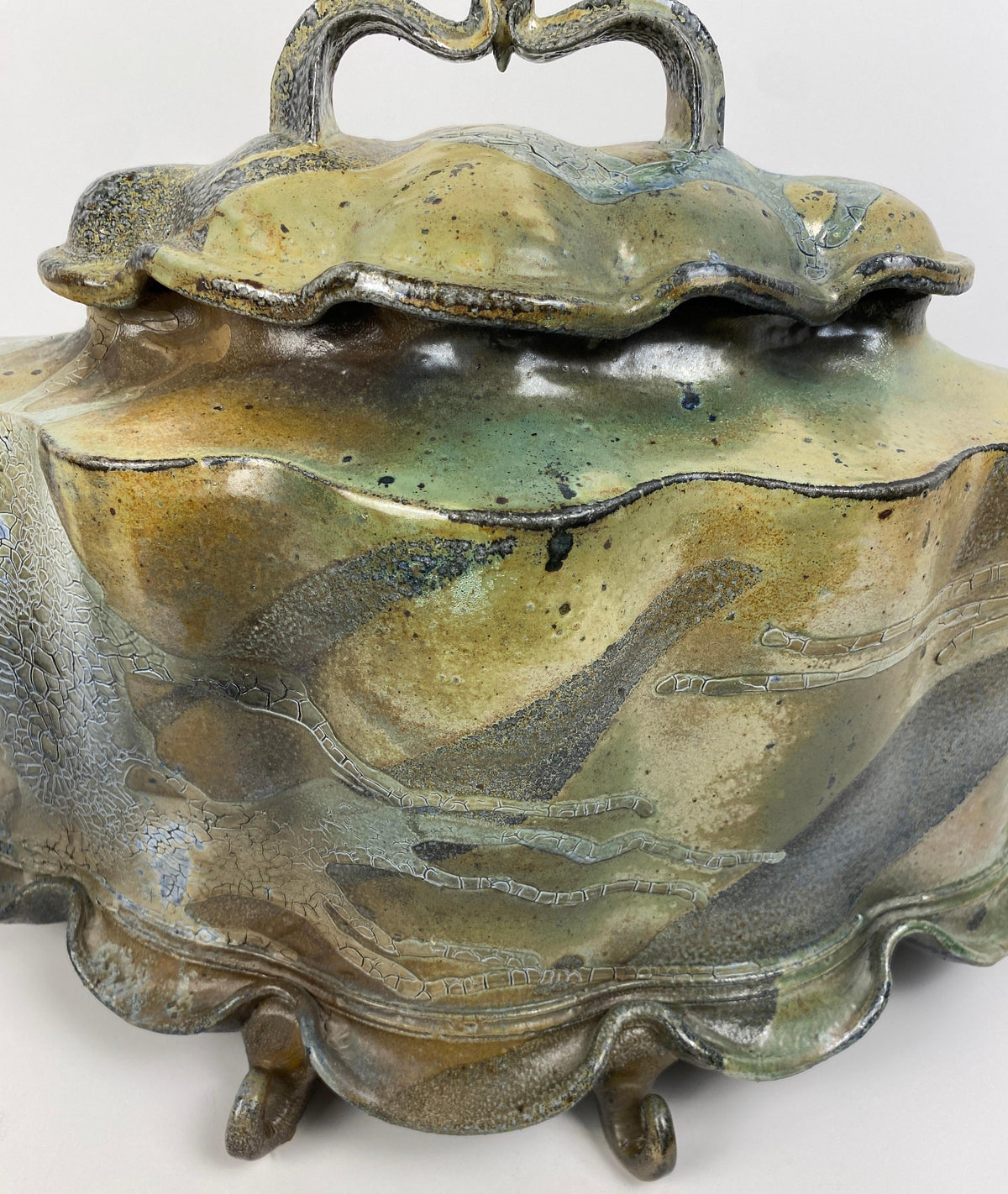 Large Ceramic Centerpiece Signed and Attributed to Pam Bailey — detail 3