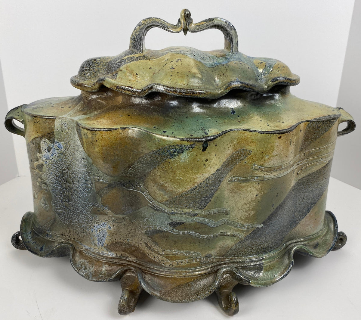 Large Ceramic Centerpiece Signed and Attributed to Pam Bailey — detail 2