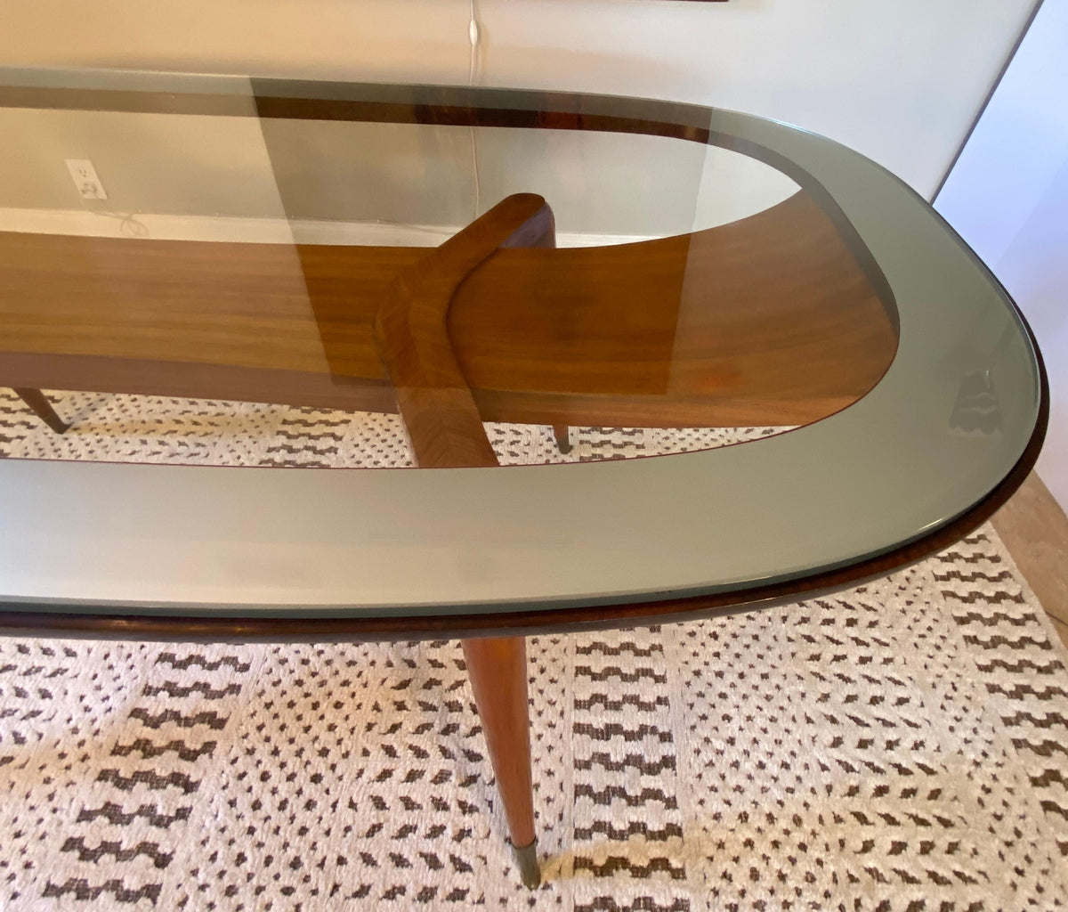 Important Italian Mid-Century Dining Table with 6 Chairs style of Paolo Buffa — detail 4