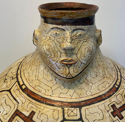 Monumental Amazonian Shipibo-Conibo Anthropomorphic Pottery Vessel with Kené Patterning, Peru — detail 4